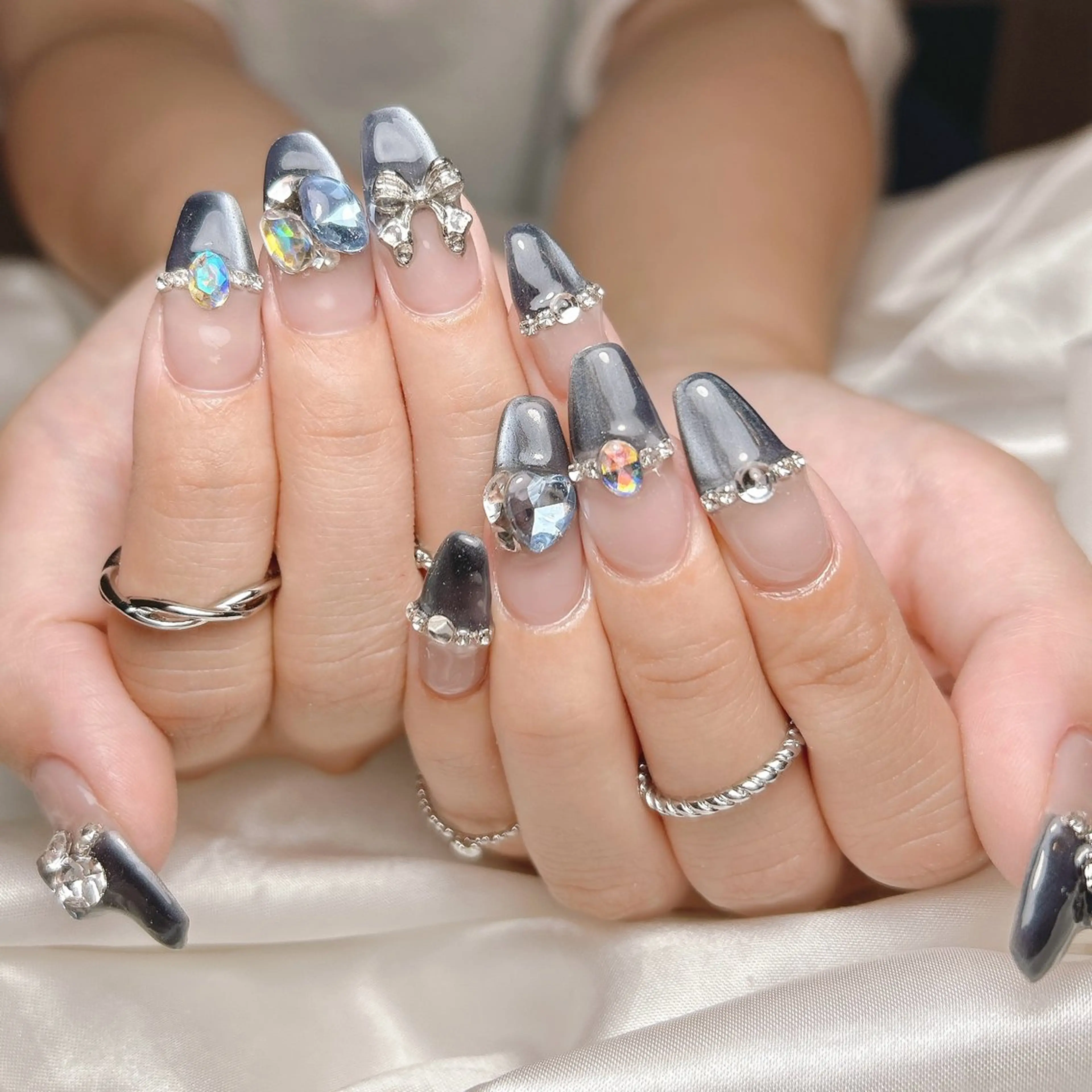 ネイル マグネットネイル ハンドネイル junna 金山.東別院.上前津のネイルデザイン