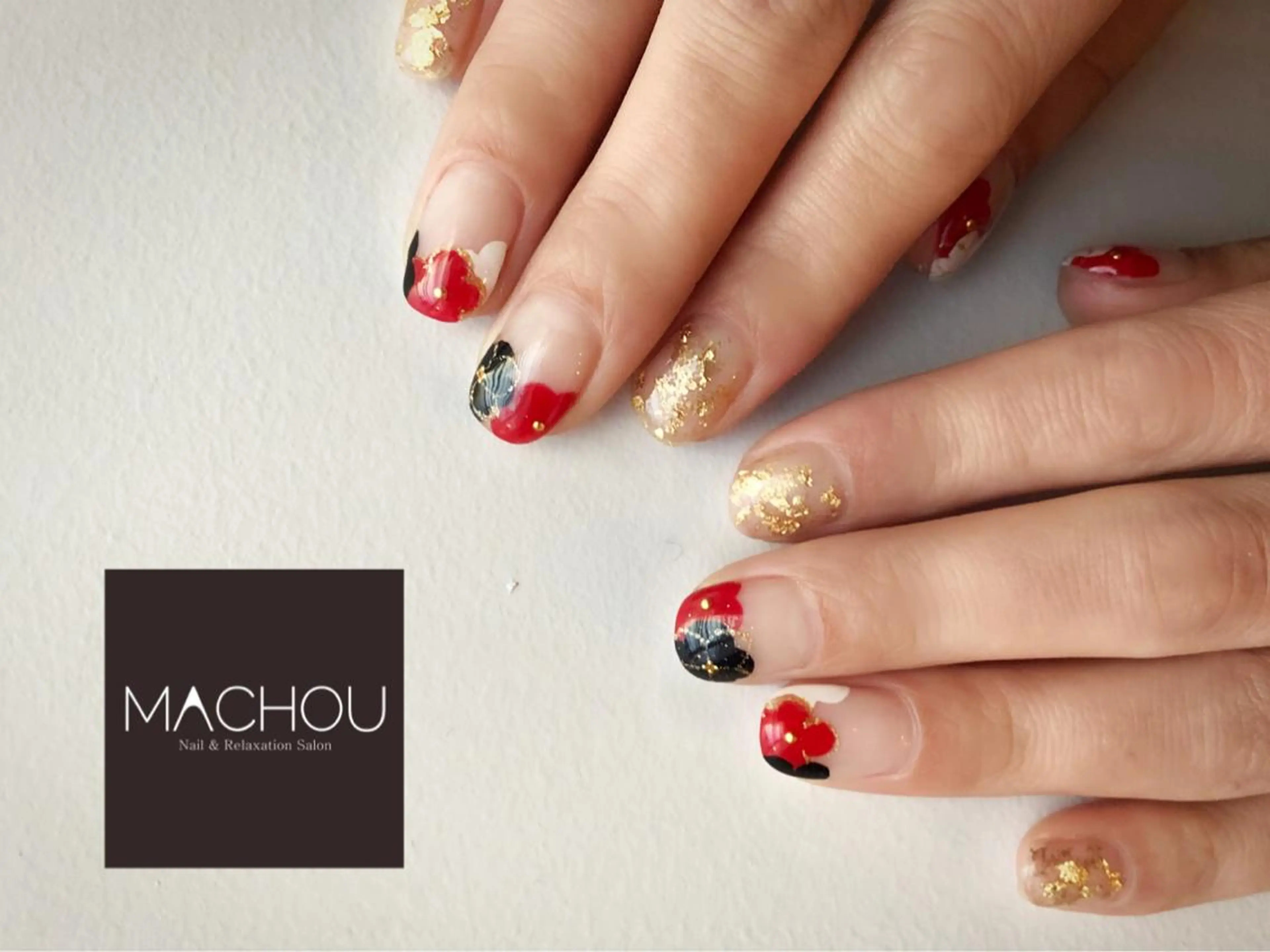 ネイル MACHOU所属・tomomi MACHOUのネイルデザイン