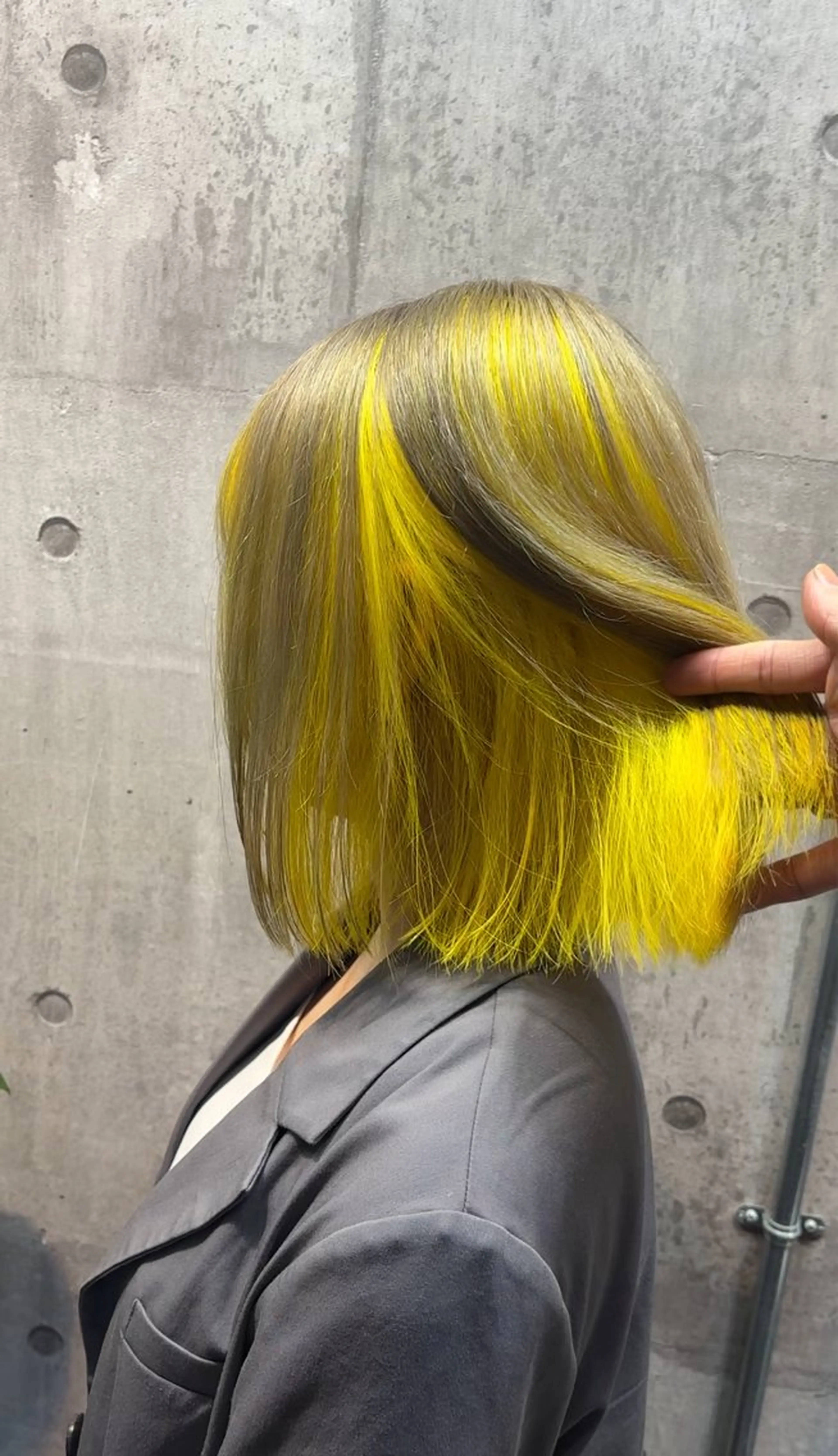 ショート ヘアカラー トリートメント ハイトーン/メンズ/ ウルフ特化   小松のヘアスタイル