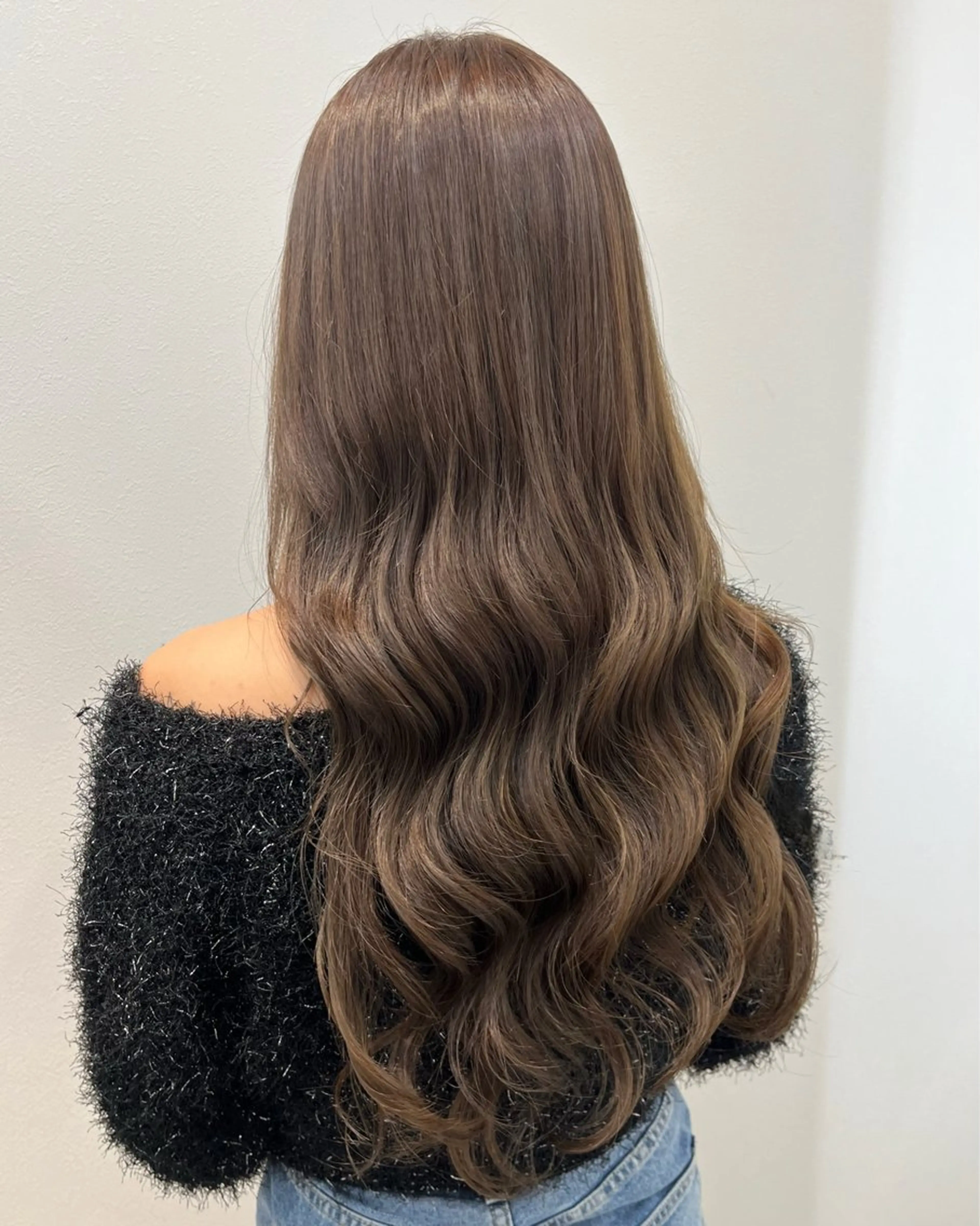 ロング カラー ベージュカラー ブリーチ ブラウンカラー ミルクティーベージュ ブリーチなしカラー ヘアカラー 🌼カラー縮毛矯正 🌼渡辺歩🌼のヘアスタイル