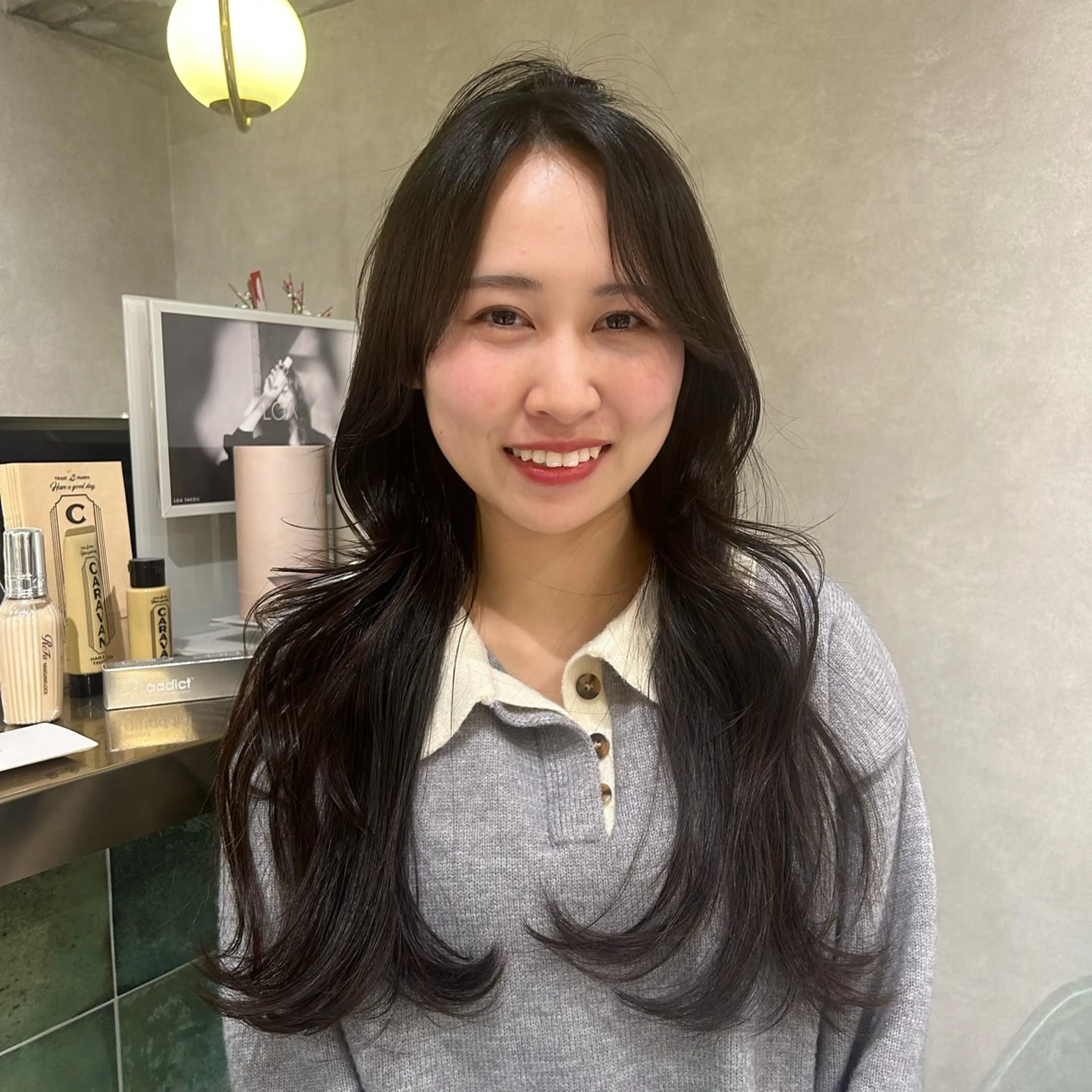 ロング 艶カラー レイヤーカット　ゆめのヘアスタイル