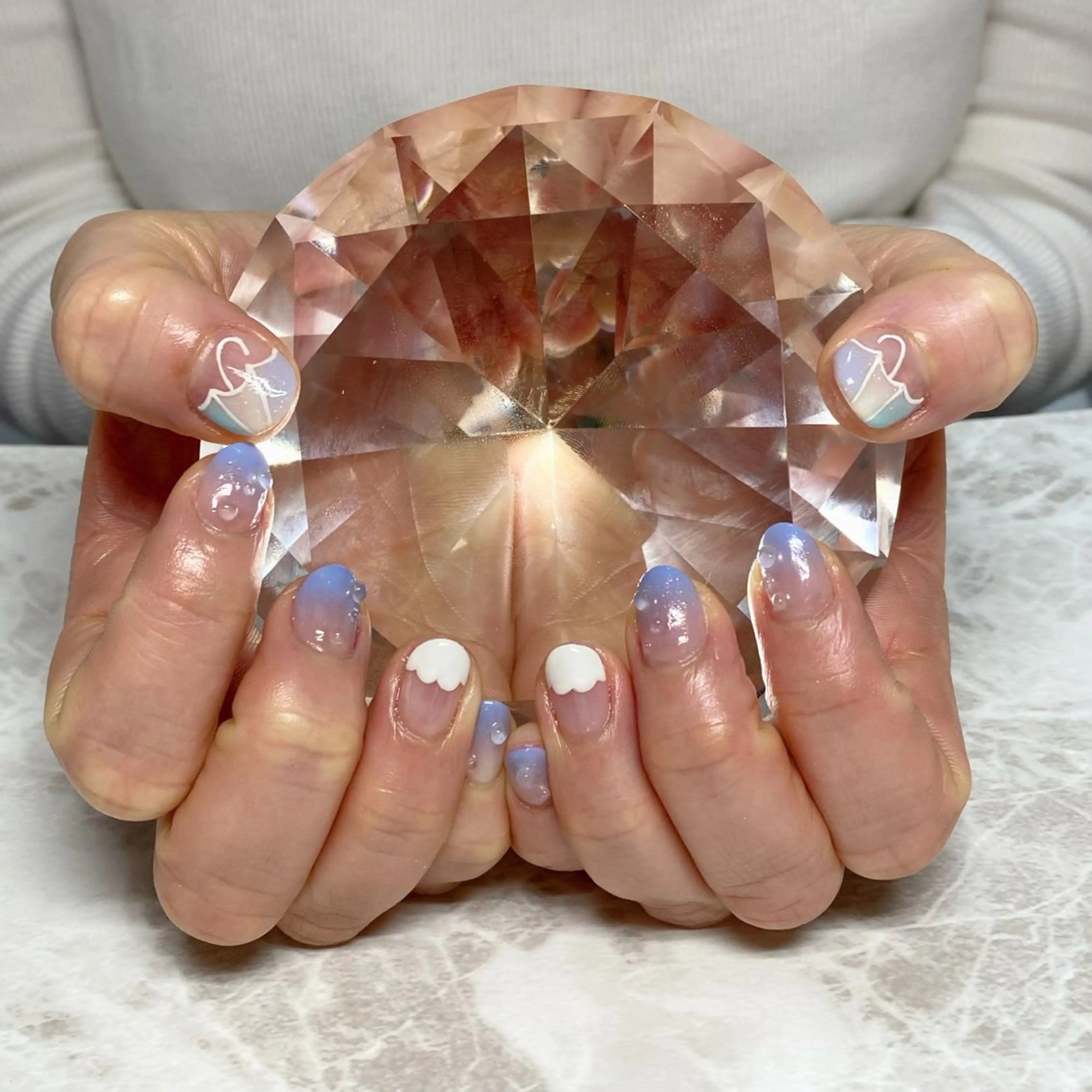 ネイル ハンドネイル ゆぴねいる所属・ゆぴねいる yupinailのネイルデザイン