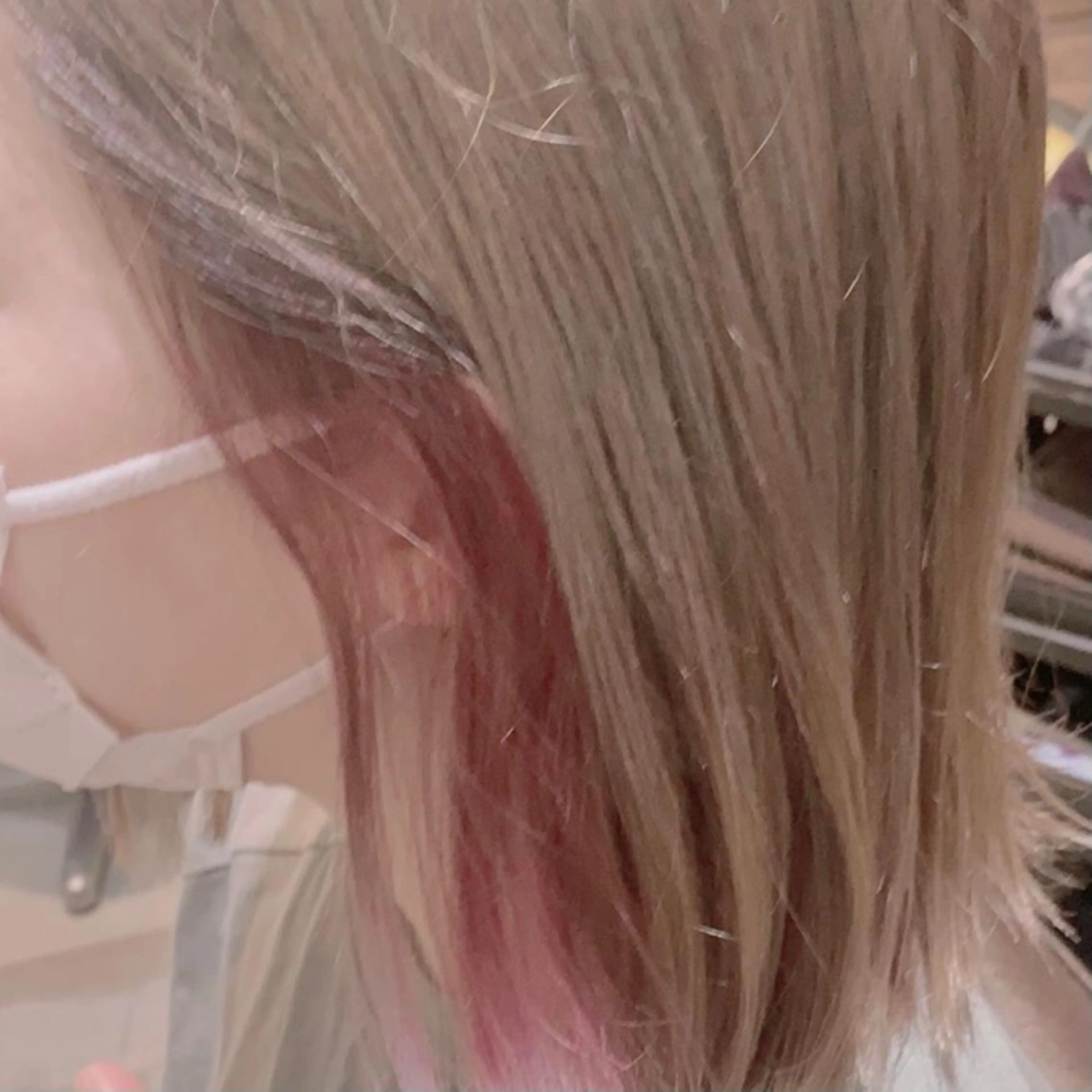 ミディアム カラー ヘアカラー トリートメント SAKA GUCHIのヘアスタイル