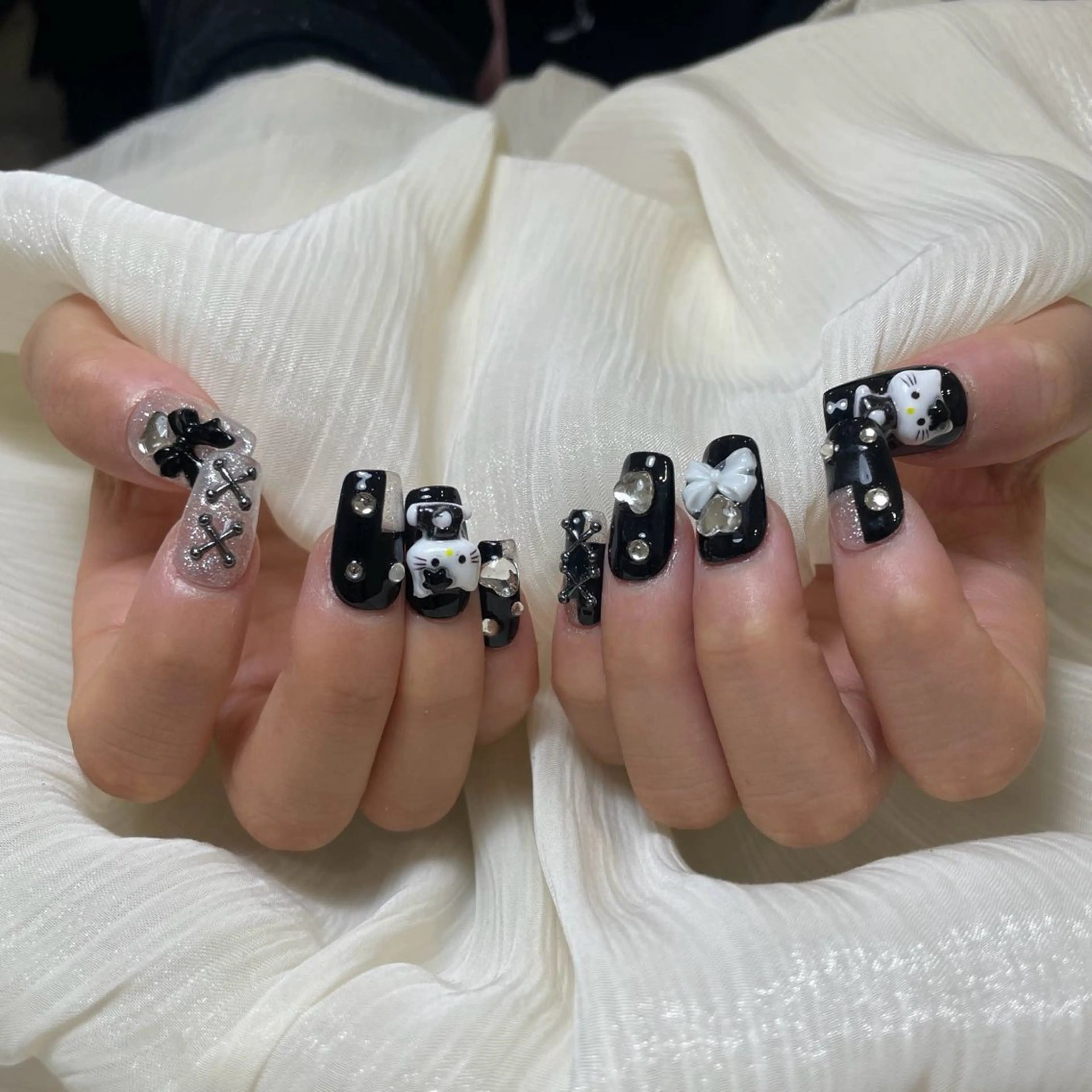 ネイル DIAMOND Nail🥇のネイルデザイン