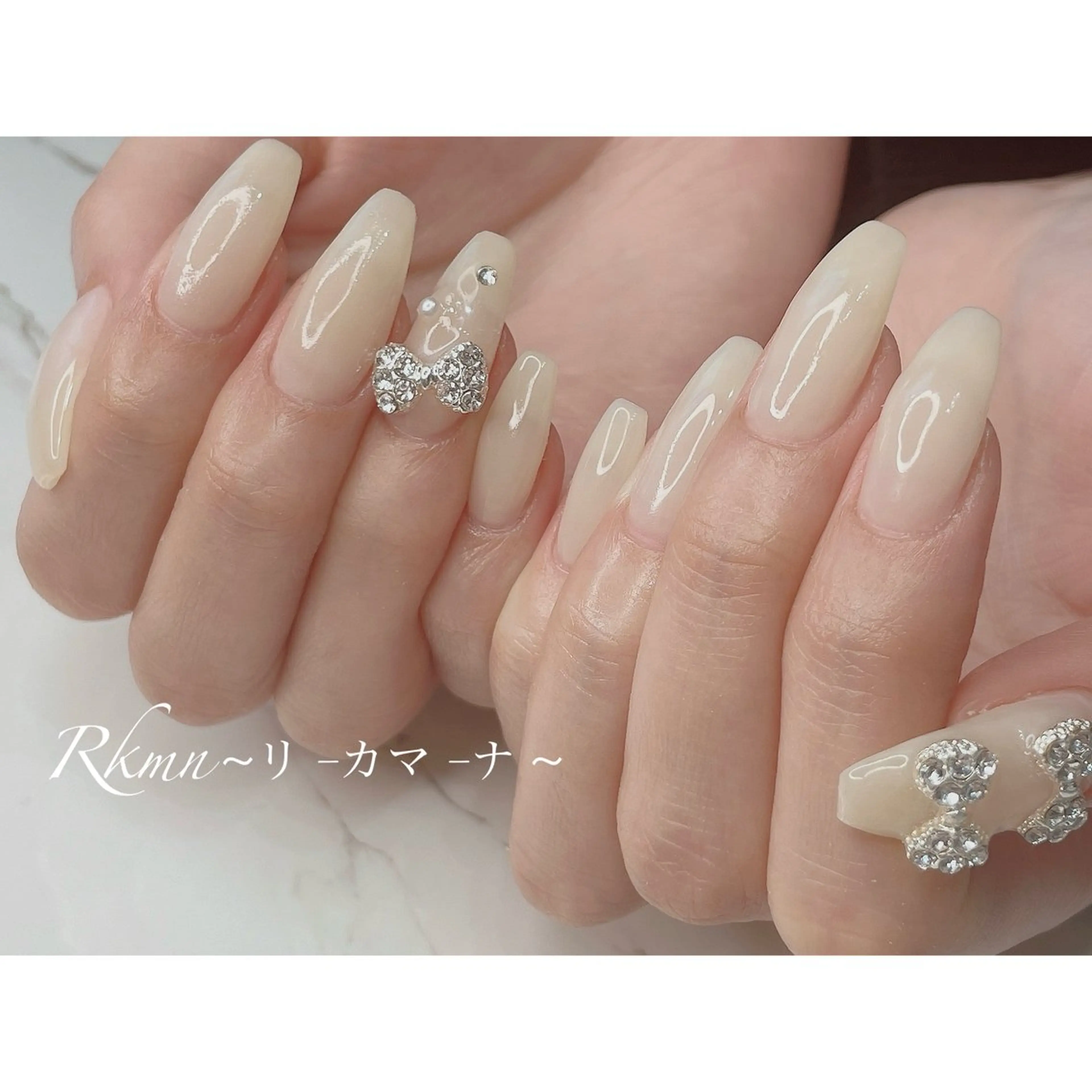 ネイル アートネイル リボン 春ネイル ホワイト ハンドネイル フットネイル ハンドケア Rkmn ~リ-カマ-ナ~のネイルデザイン