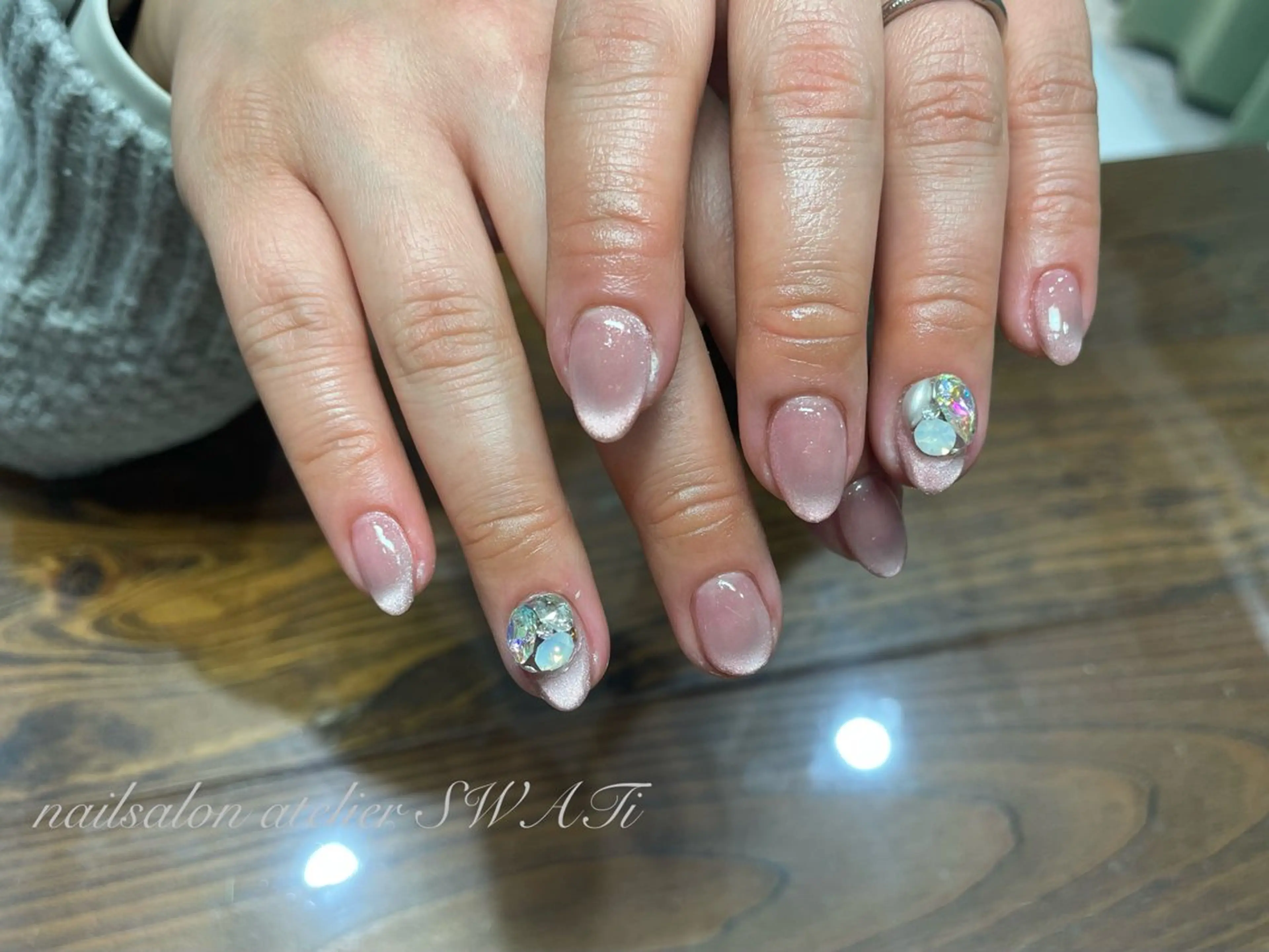 ネイル ハンドネイル ヘアーサロン大野所属・nailsalon SWATiのネイルデザイン