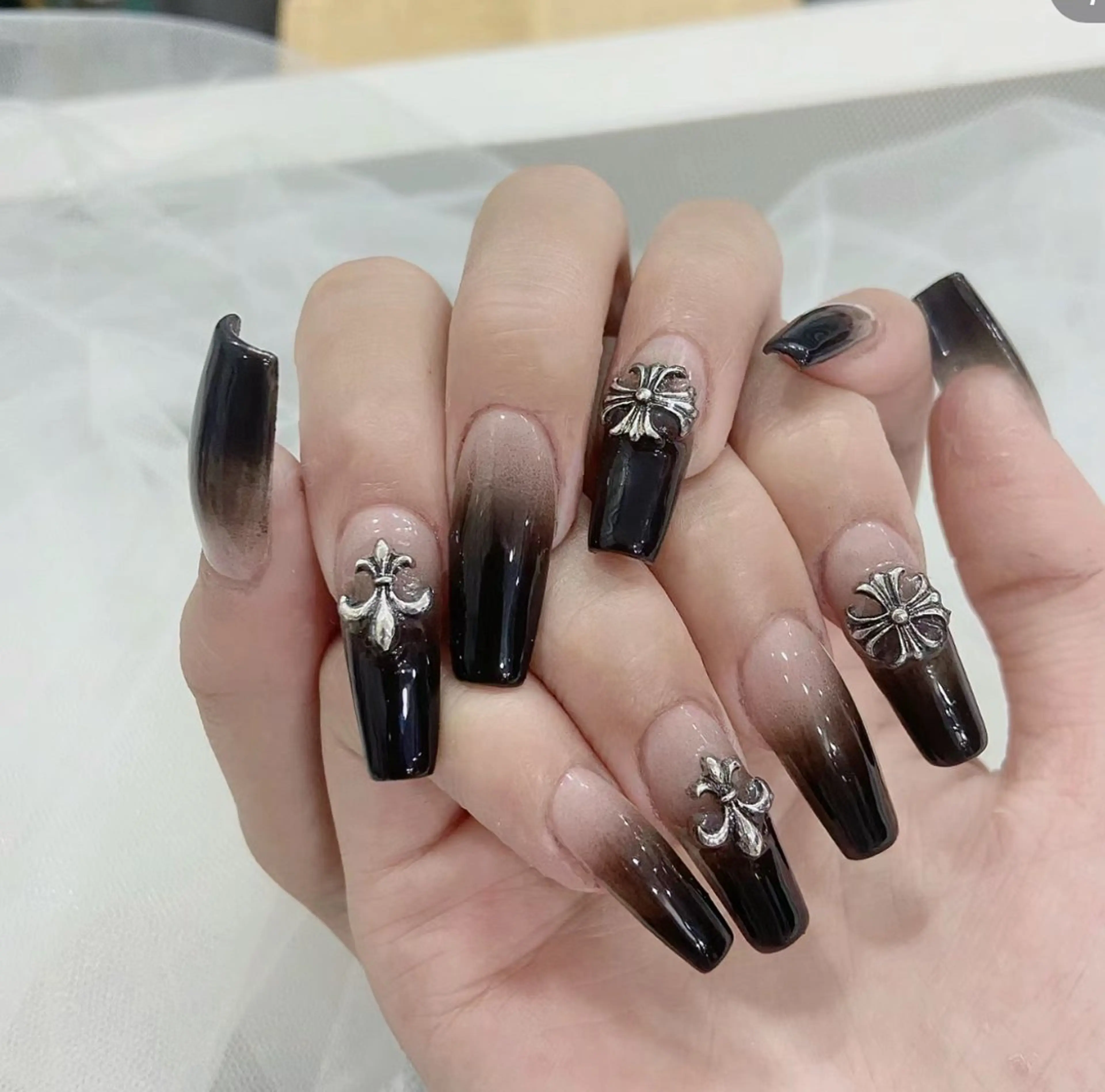 ネイル ハンドネイル 🍑 momo_nailのネイルデザイン