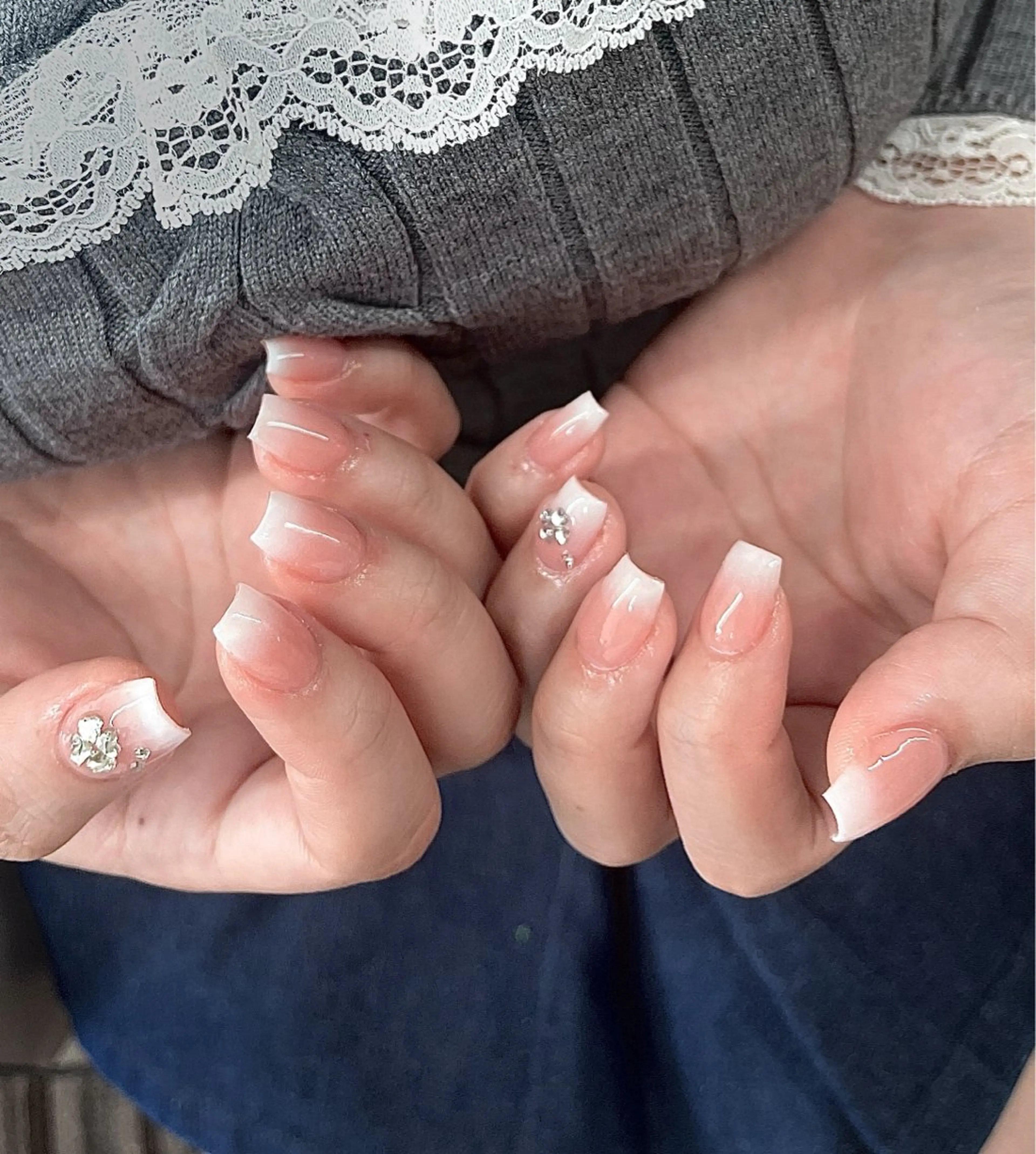 ネイル ハンドネイル アユリ リリのネイルデザイン