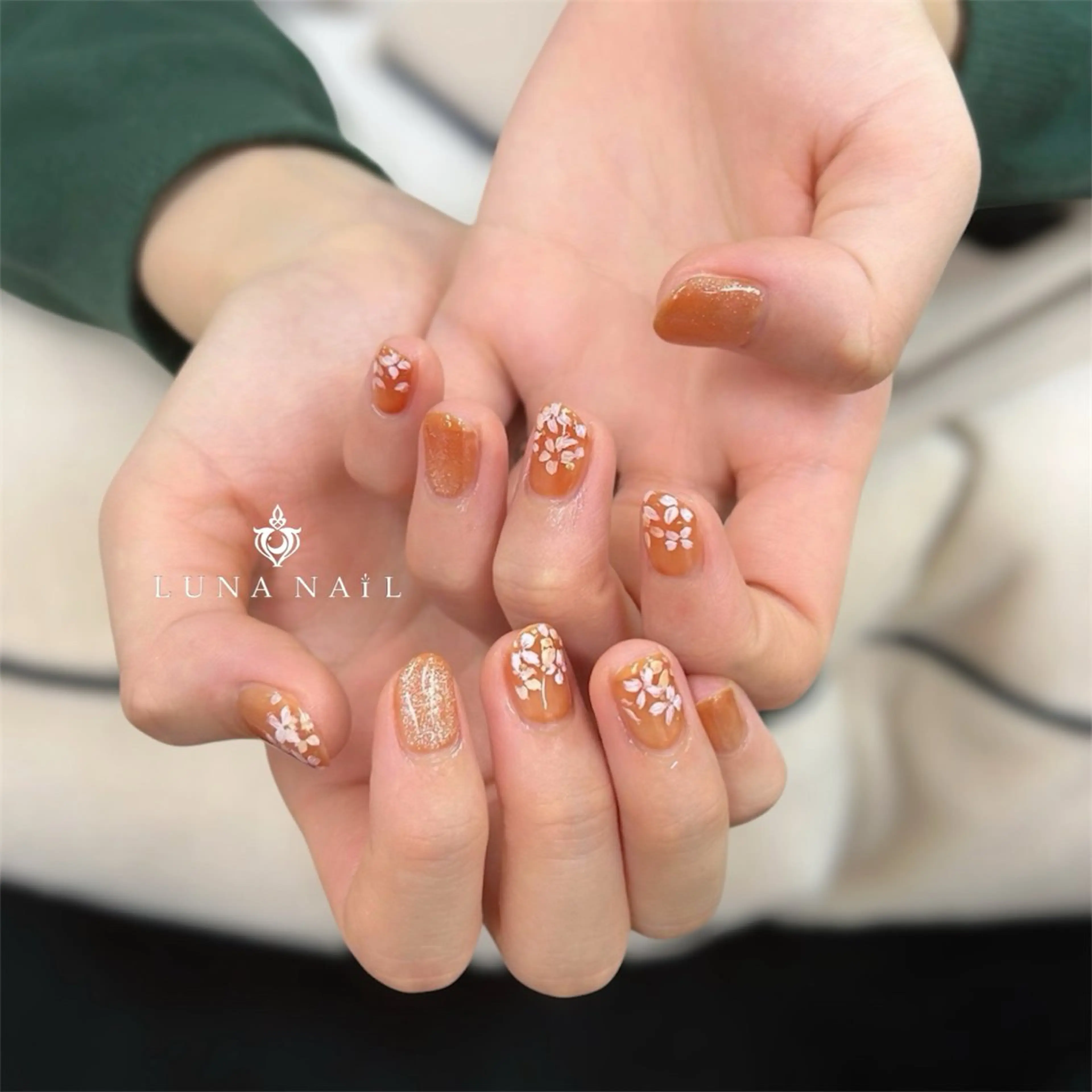 ネイル ハンドネイル アトリエ　ミモザ所属・いまむら あかりのネイルデザイン