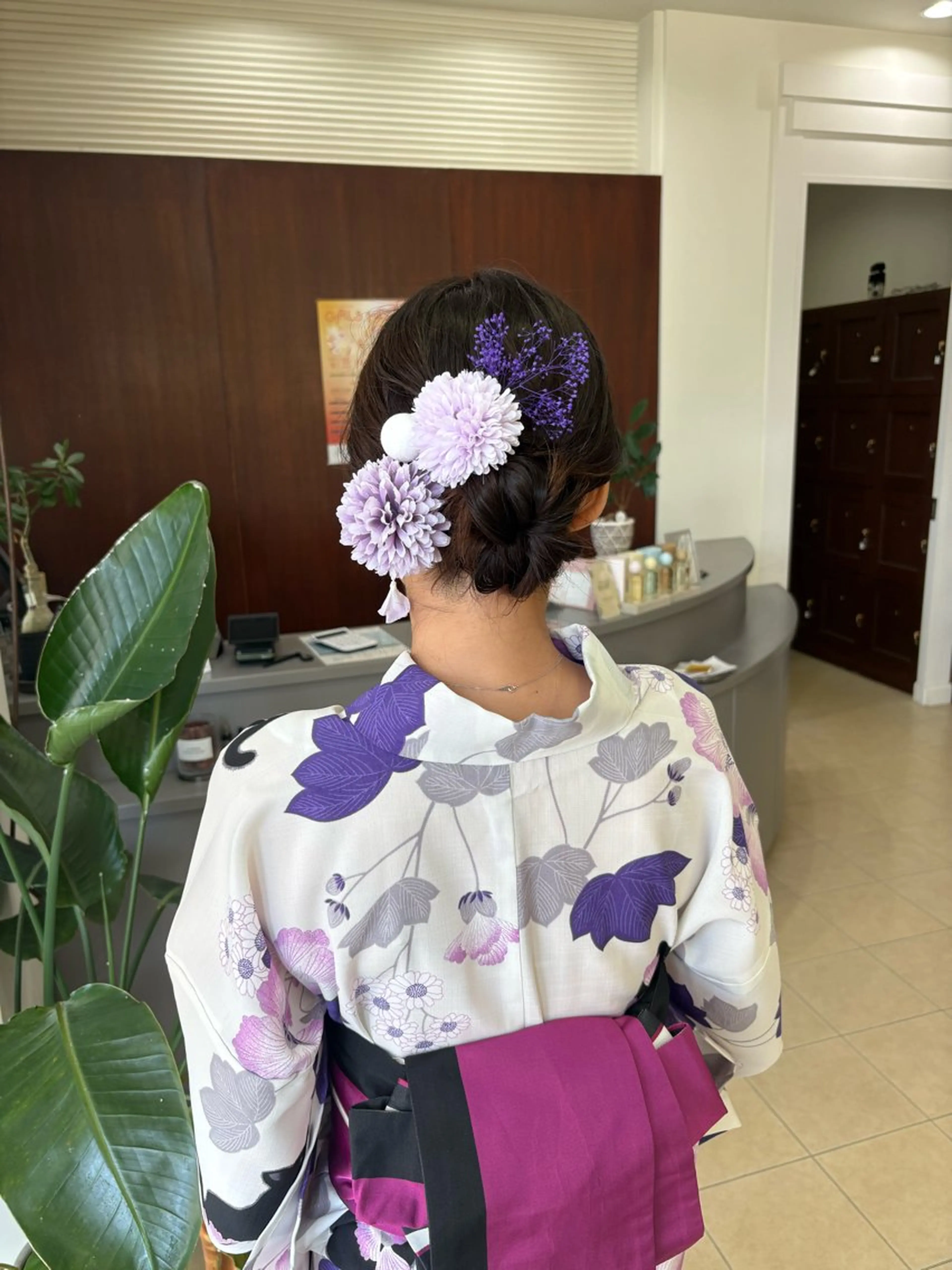 セミロング お団子ヘア ヘアセット arika さやのマツエク・マツパデザイン