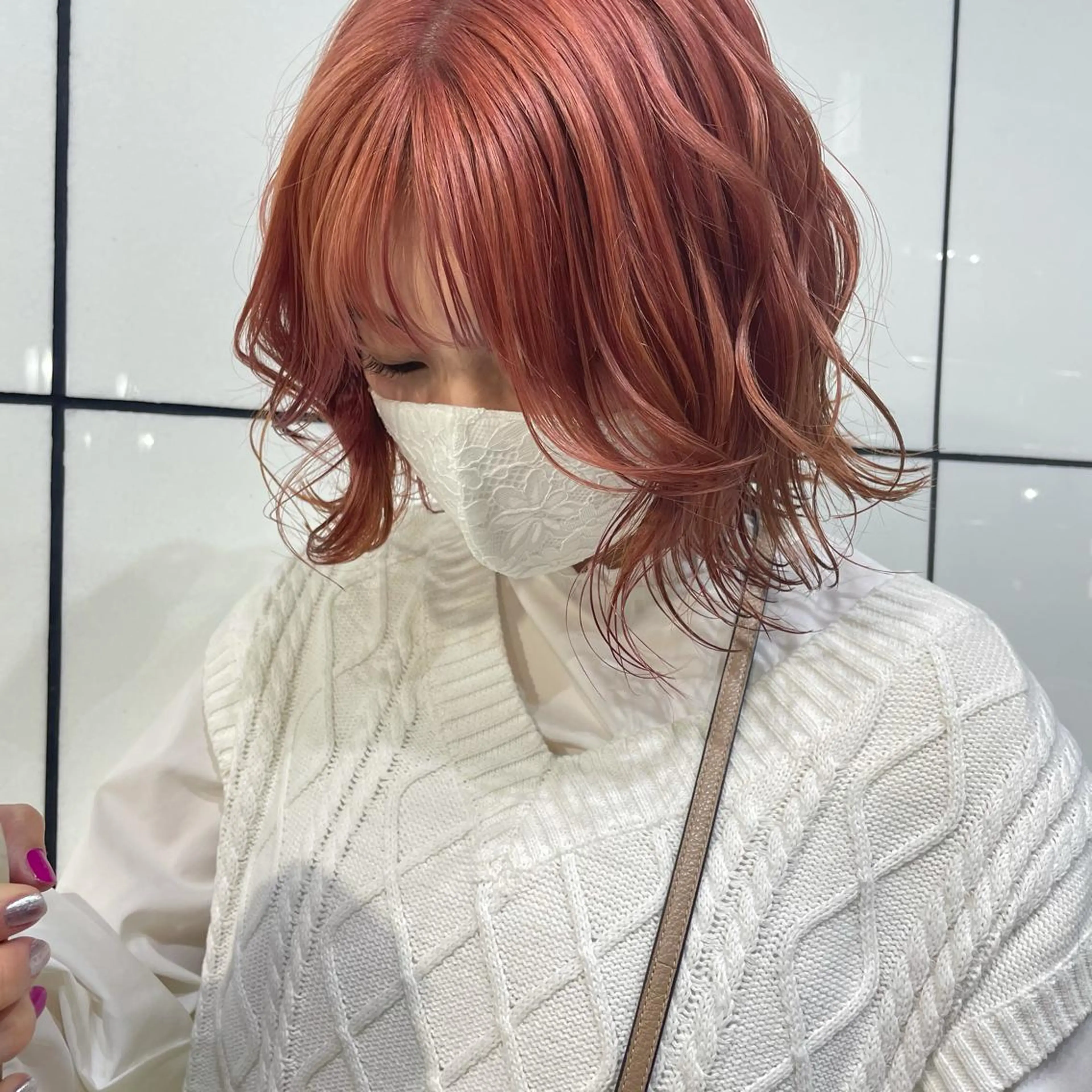 ミディアム カラー ブリーチ ピンクカラー 韓国ヘア🦋 MIYUのヘアスタイル