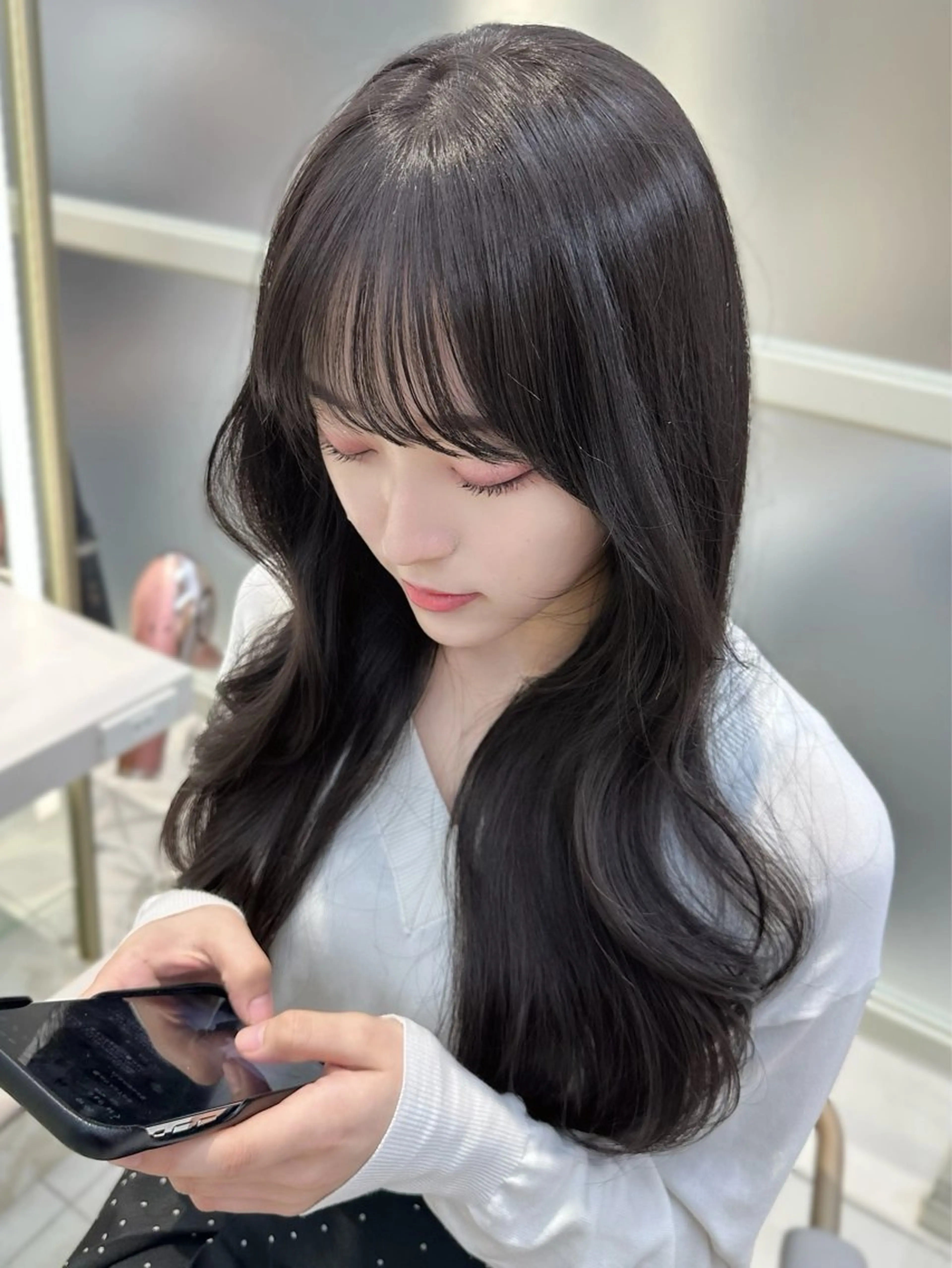 ロング oto🎀×美髪× シースルー前髪🤍のヘアスタイル