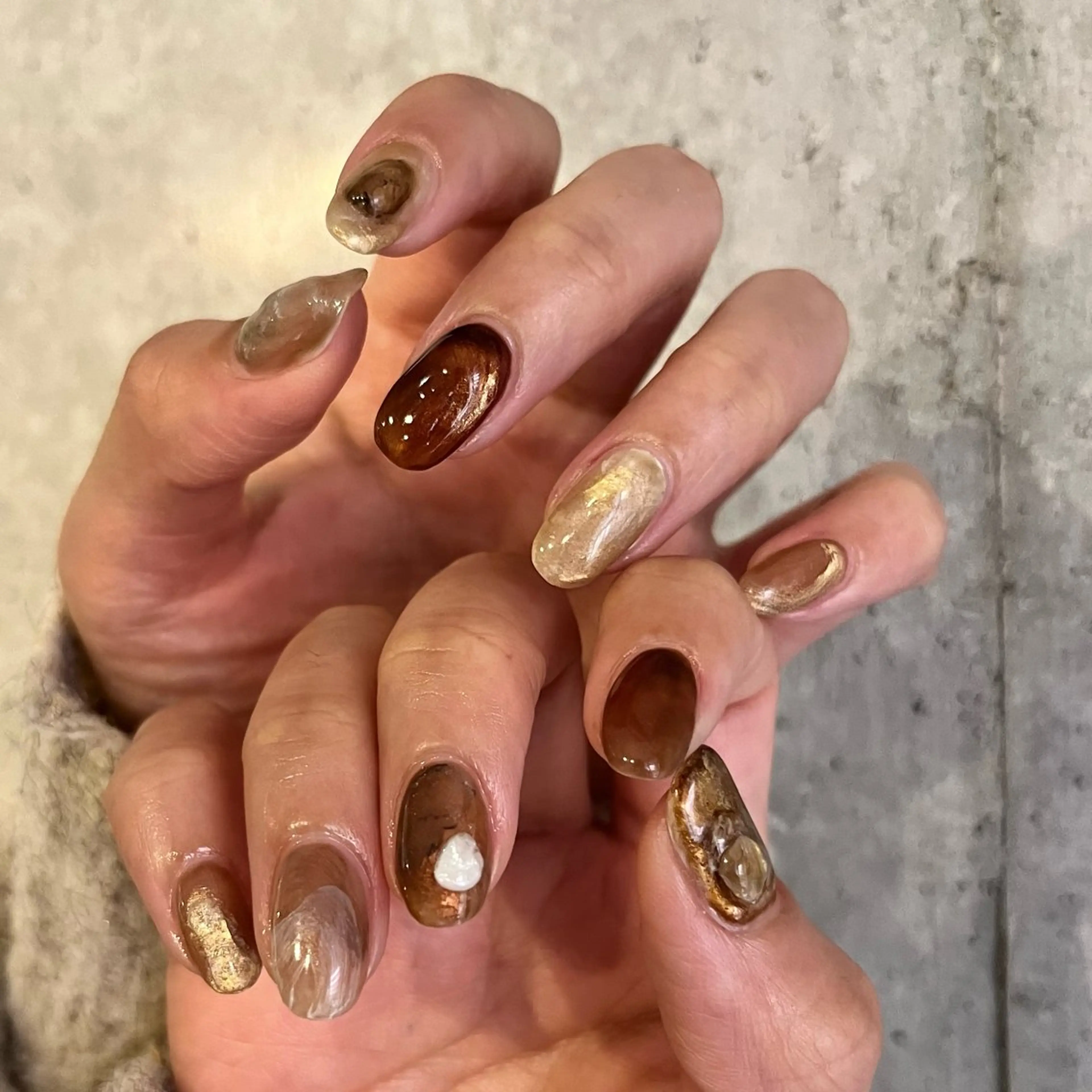 ネイル ニュアンスネイル mitsuki / Manonのネイルデザイン