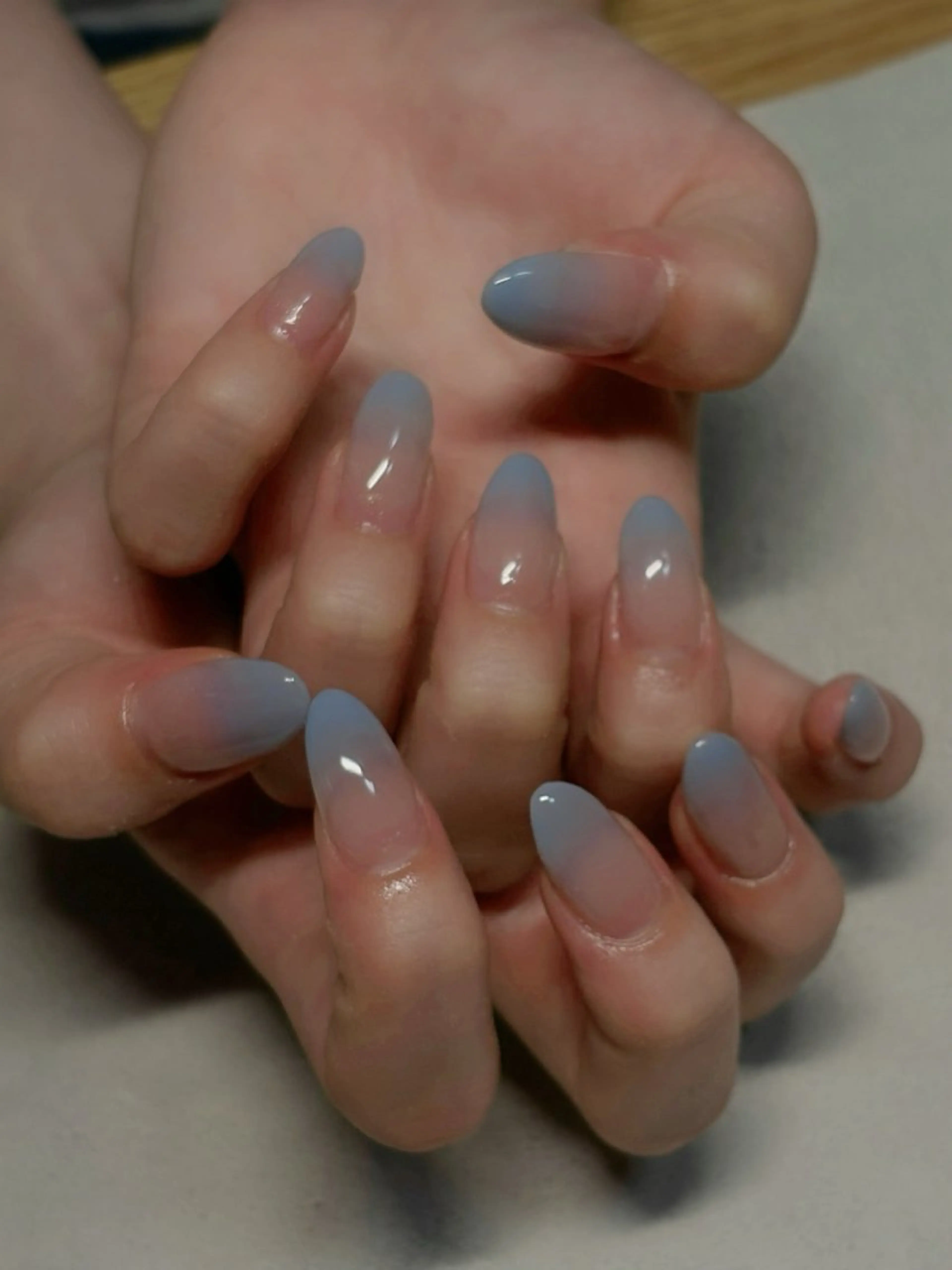 ネイル ブルー グラデーション パステルネイル nail salon Lanaのネイルデザイン