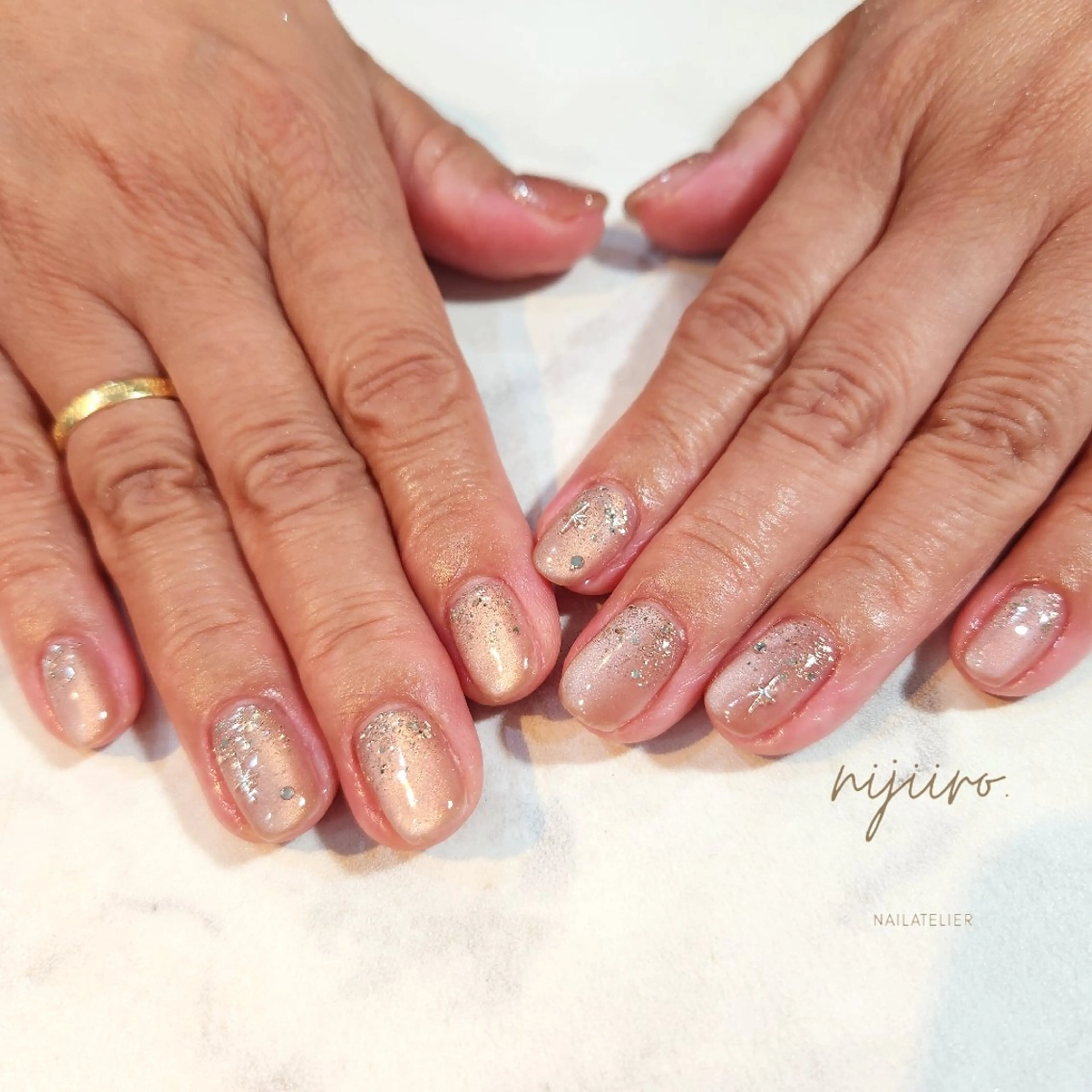ネイル ハンドネイル nailatelier nijiiro.所属・nijiiro🌈 サトウのネイルデザイン