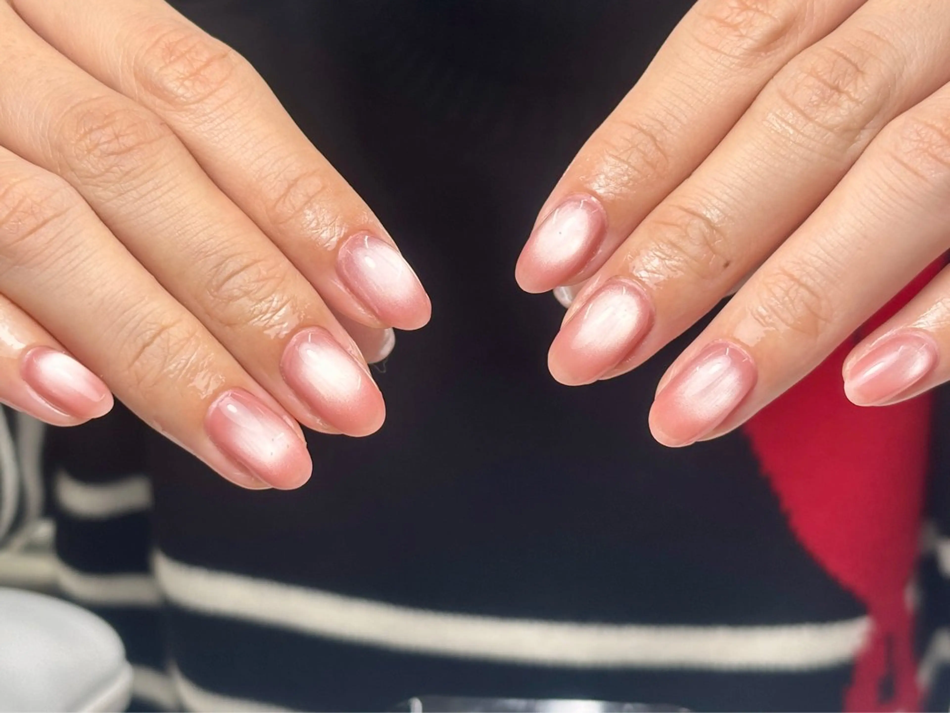 ショート ハンドネイル トゥー フエンのネイルデザイン