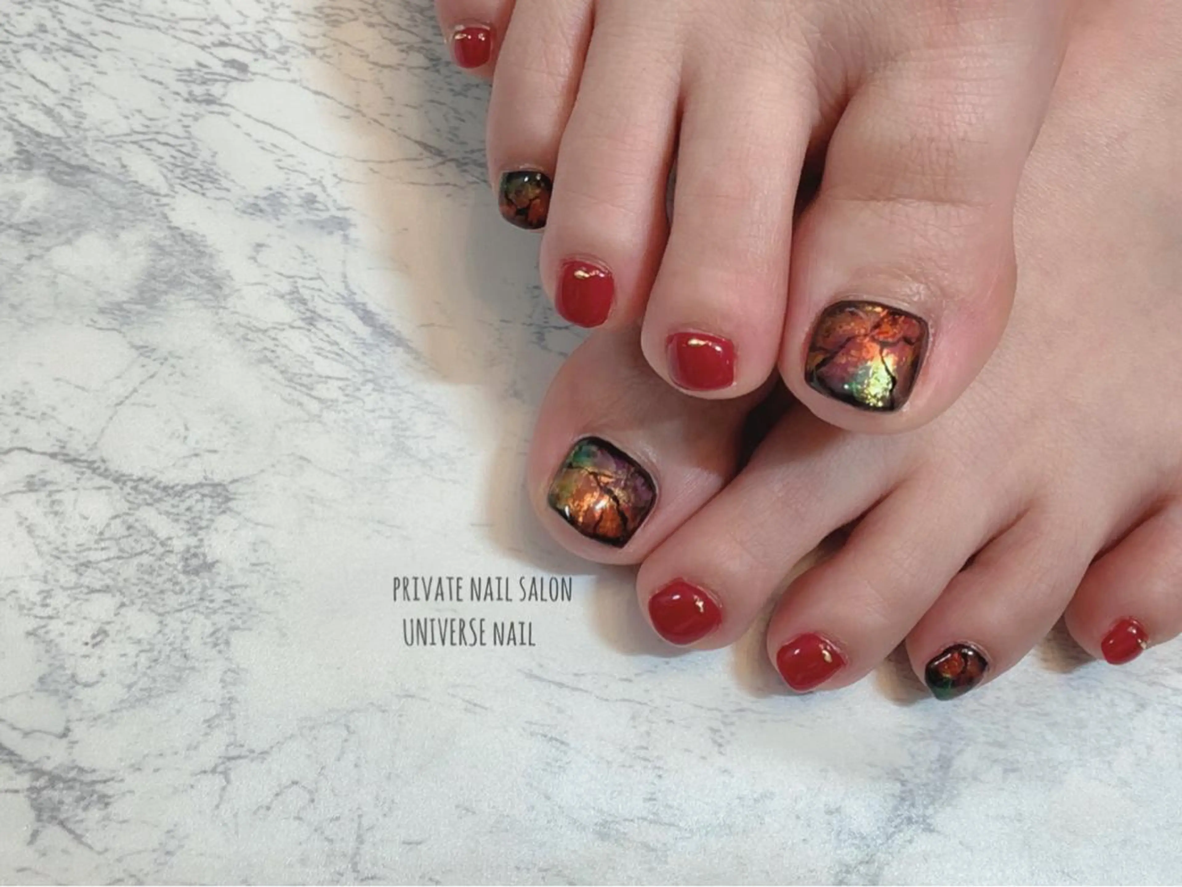ネイル フットネイル UNIVERSEnail所属・ネイリスト YUKIのネイルデザイン