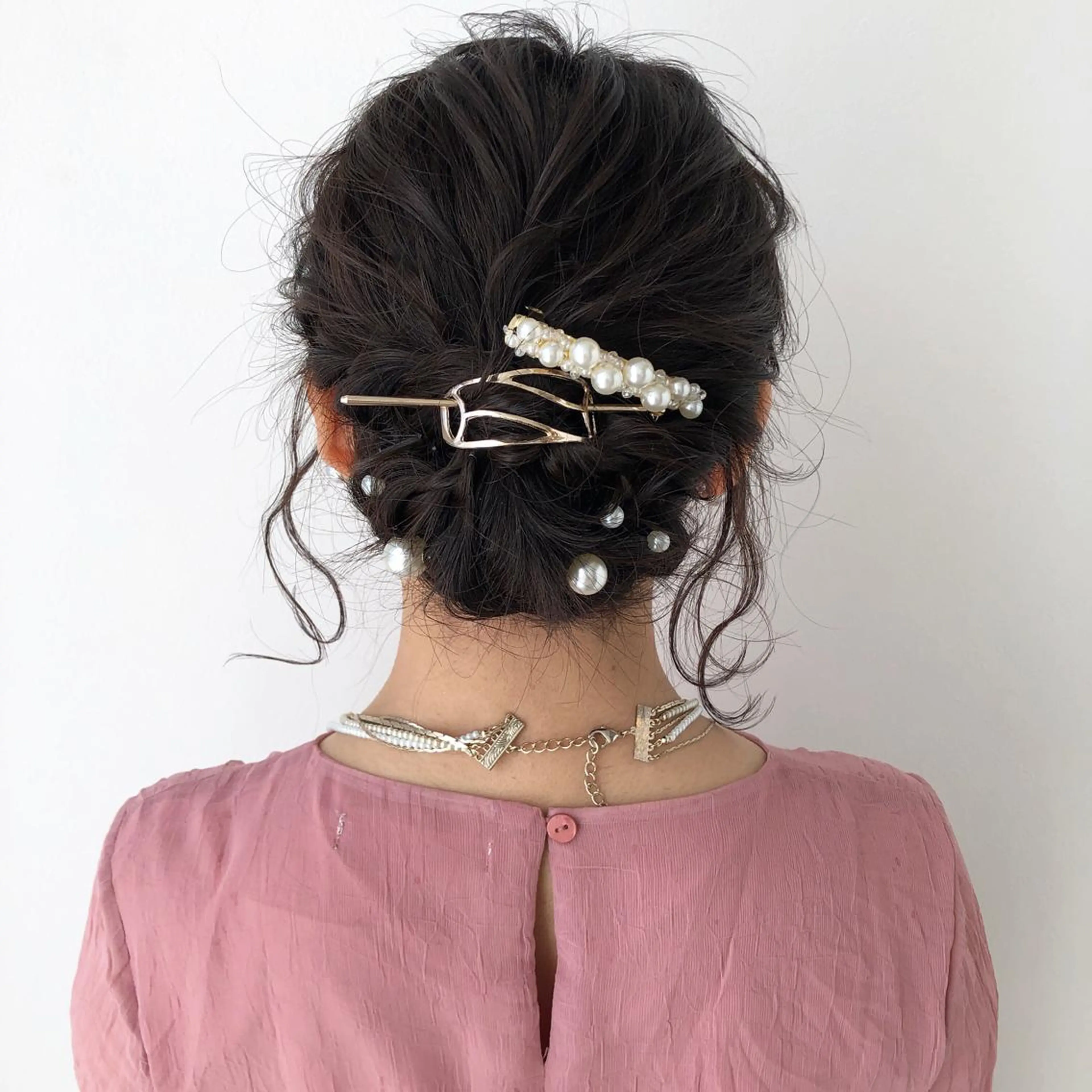 ミディアム AKANE 【zina新宿】のヘアスタイル