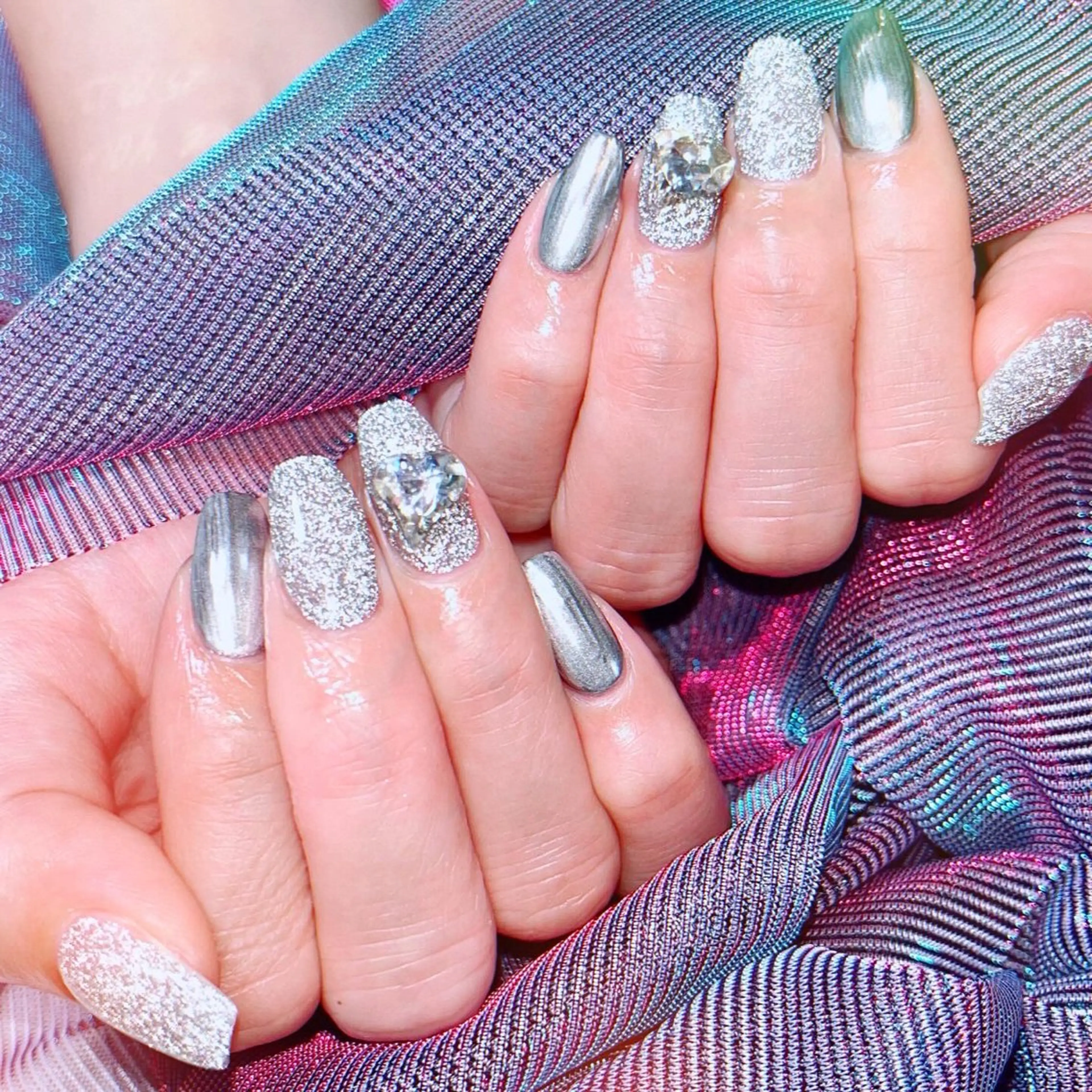 ネイル フラッシュネイル ミラーネイル シルバー ruirui.naildesign所属・RUI ☆のネイルデザイン