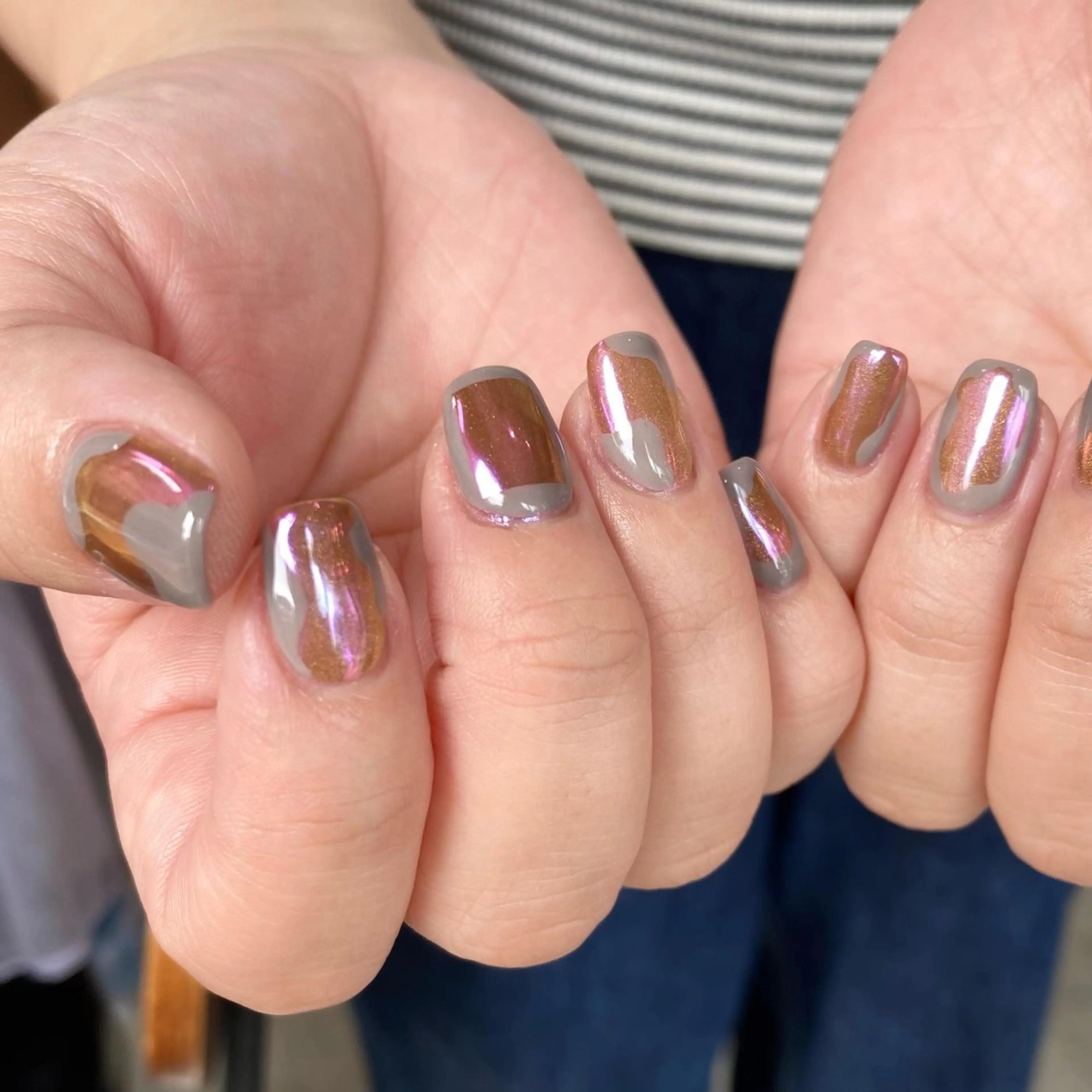 ネイル ハンドネイル shio ♡ 1月予約受付中のネイルデザイン