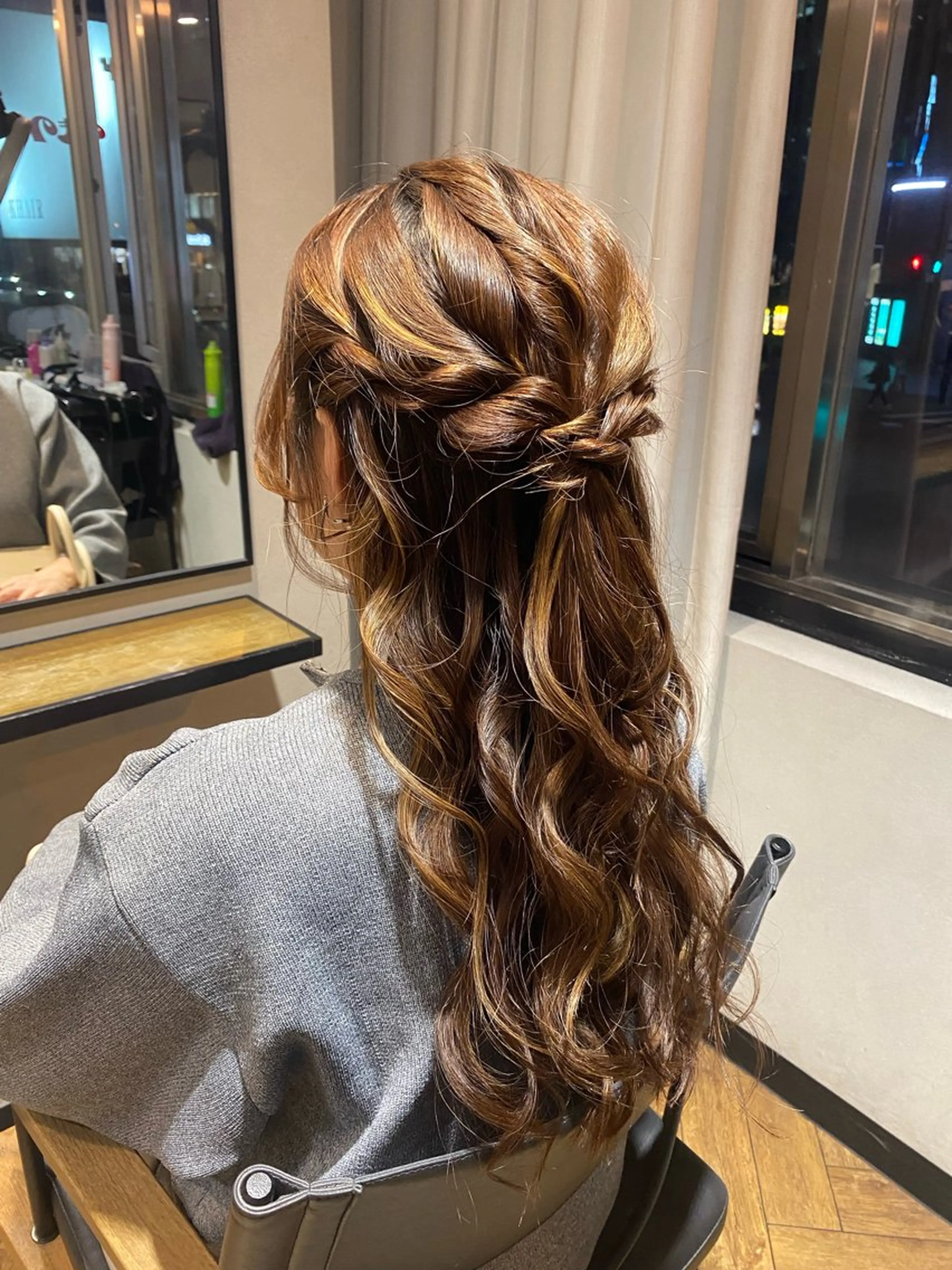 ロング ヘアアレンジ MIREI /韓国風 ショート/大阪美容室のヘアスタイル