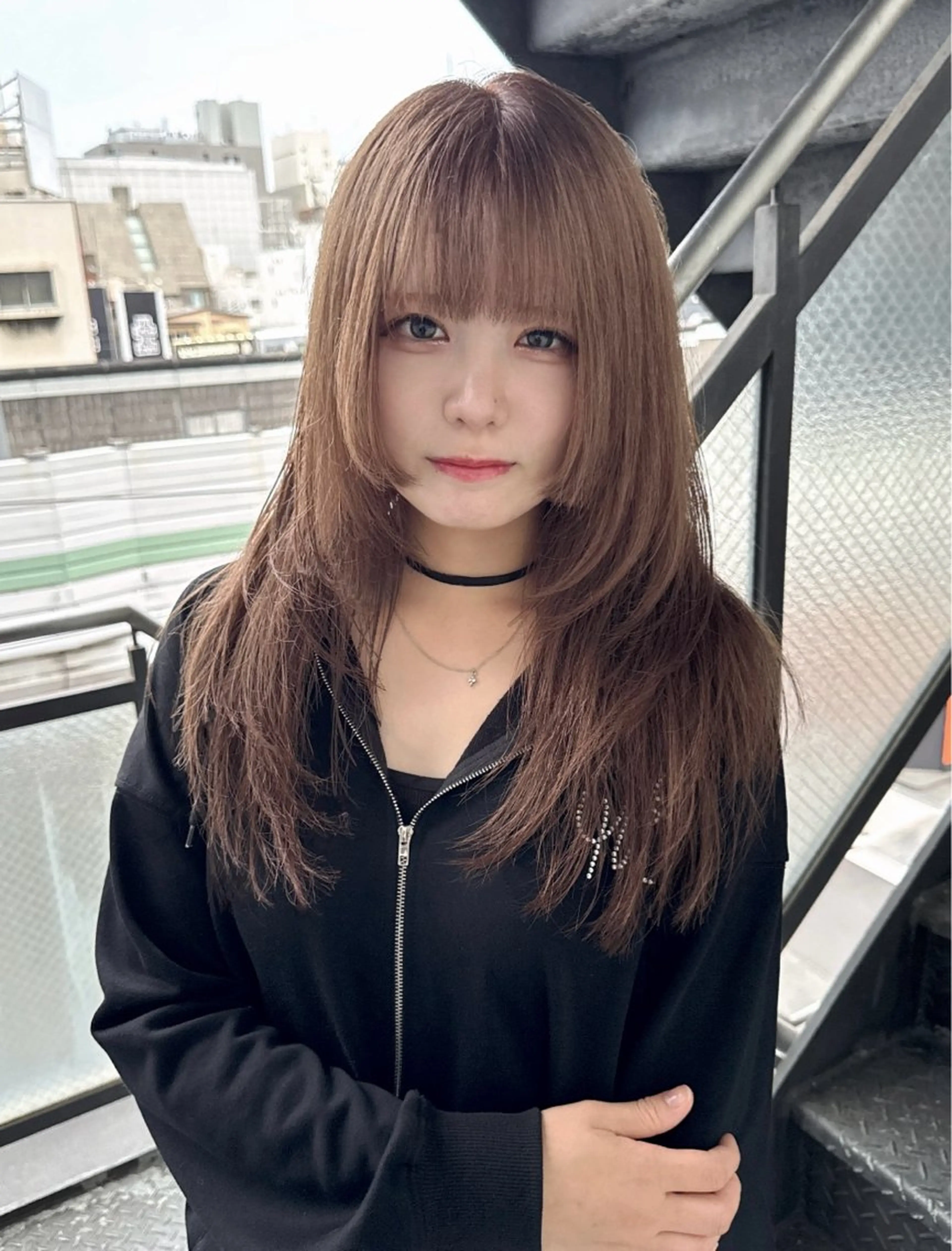 ロング カラー パーマ ヘアアレンジ 切りっぱなしボブ ブリーチ ケアブリーチ ダブルカラー イヤリングカラー カット ヘアカラー トリートメント ヘアセット 【.ico】心斎橋/ ウルフ/飛田ゆうきのヘアスタイル