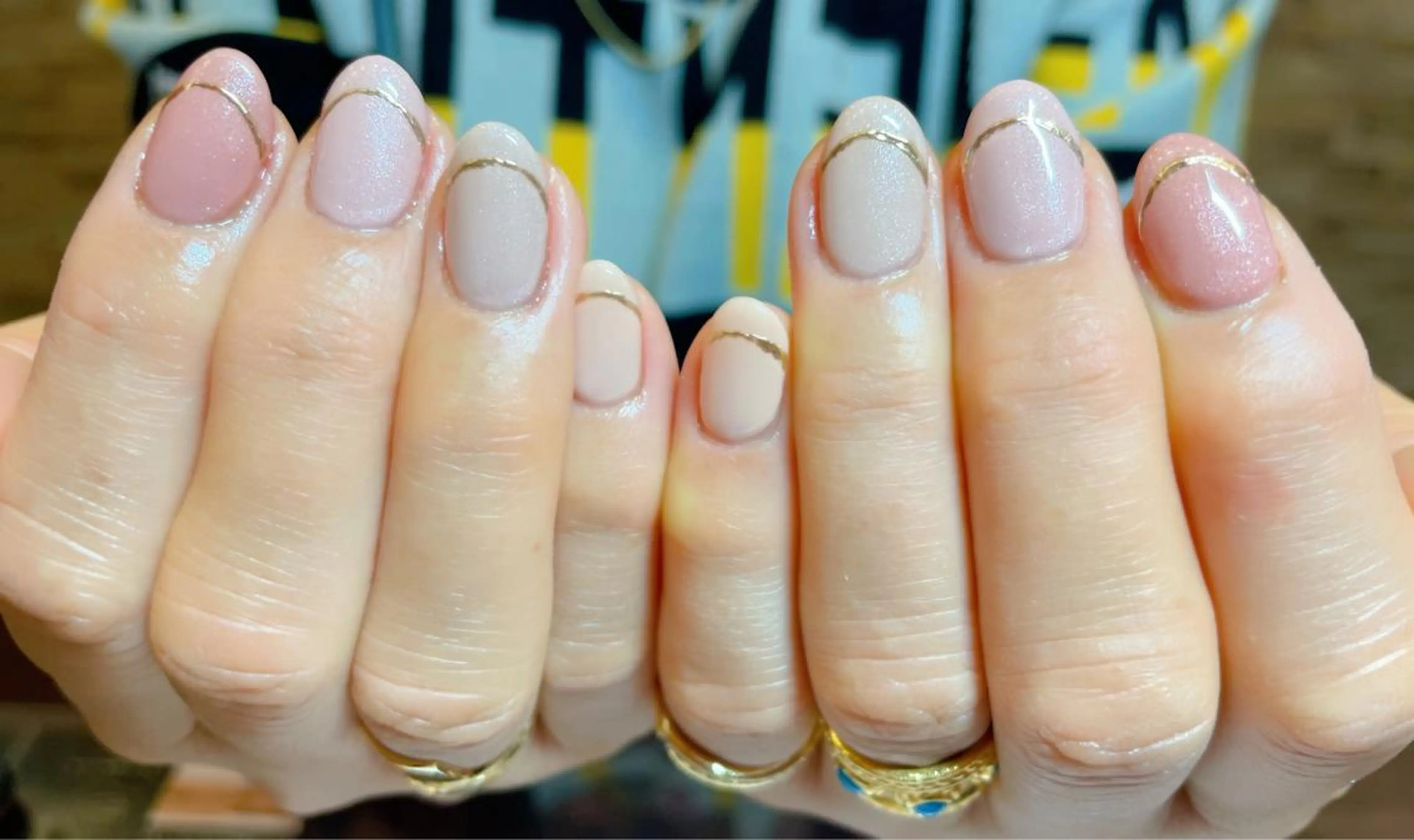 ネイル ミラーネイル éclat Mのネイルデザイン