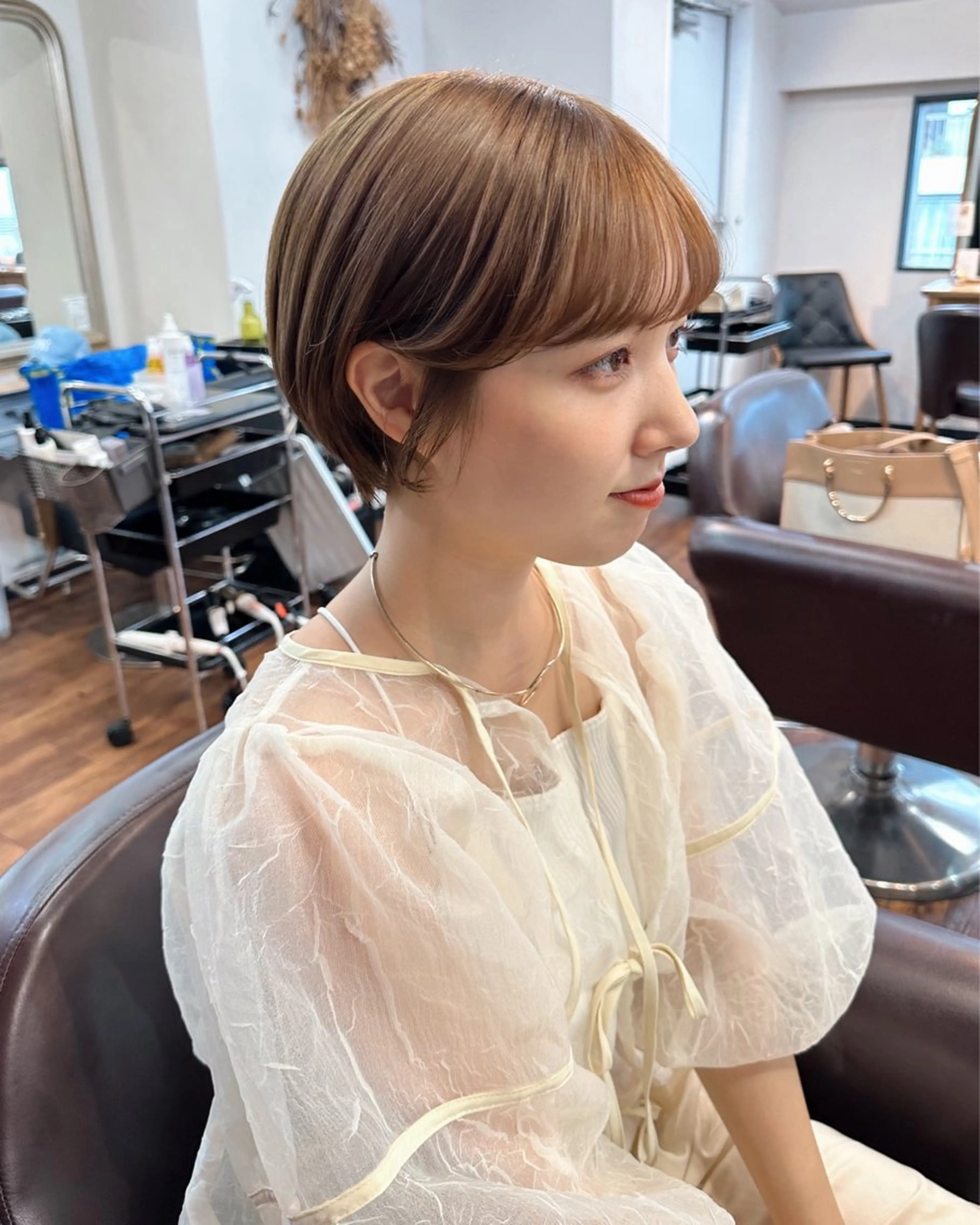 ショート カラー 黒髪 くびれヘア くせ毛 ショートヘア 小顔カット カット ヘアカラー トリートメント 大人可愛いヘア 大田のヘアスタイル