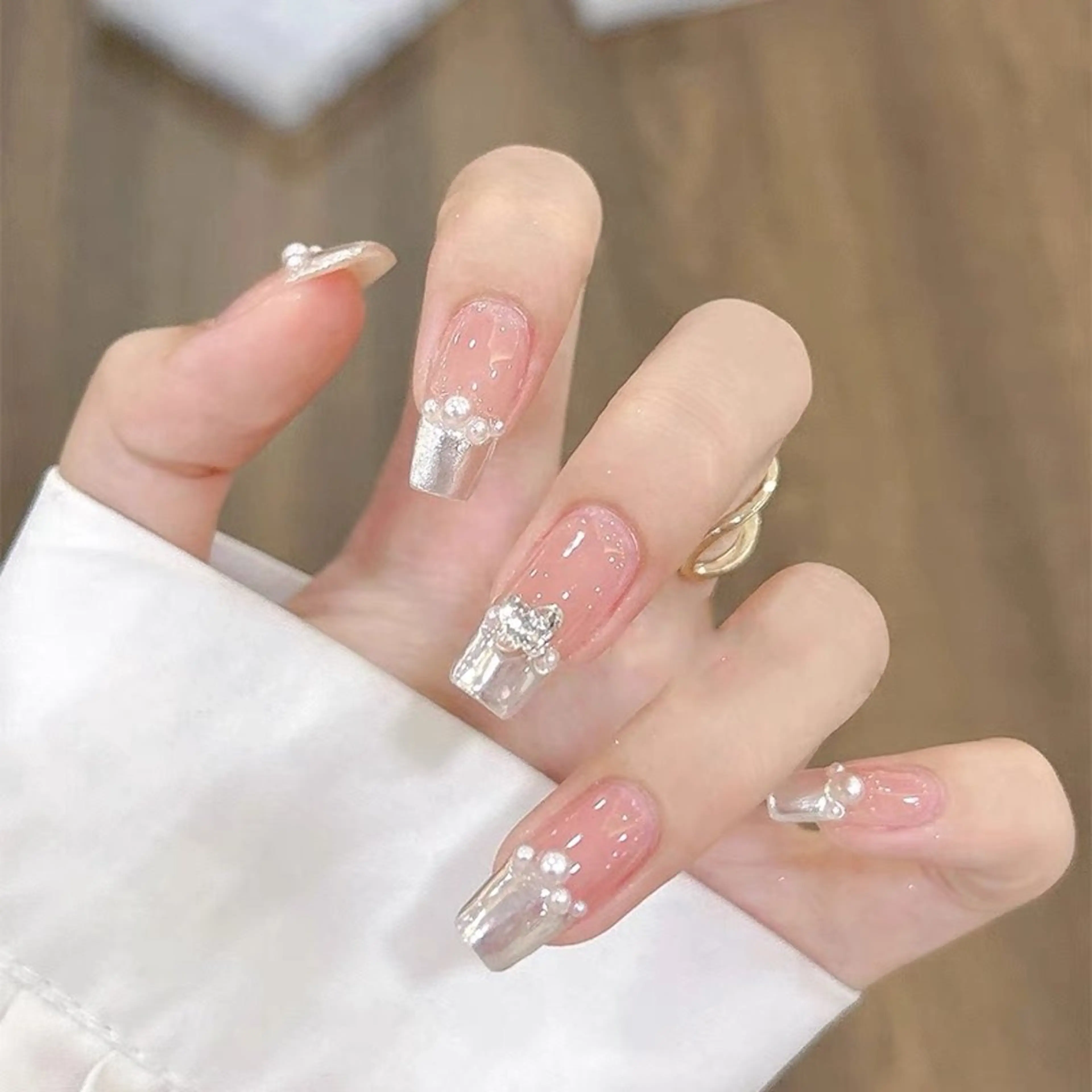 ネイル 菲菲ネイルサロン所属・FJ ネイルサロンのネイルデザイン