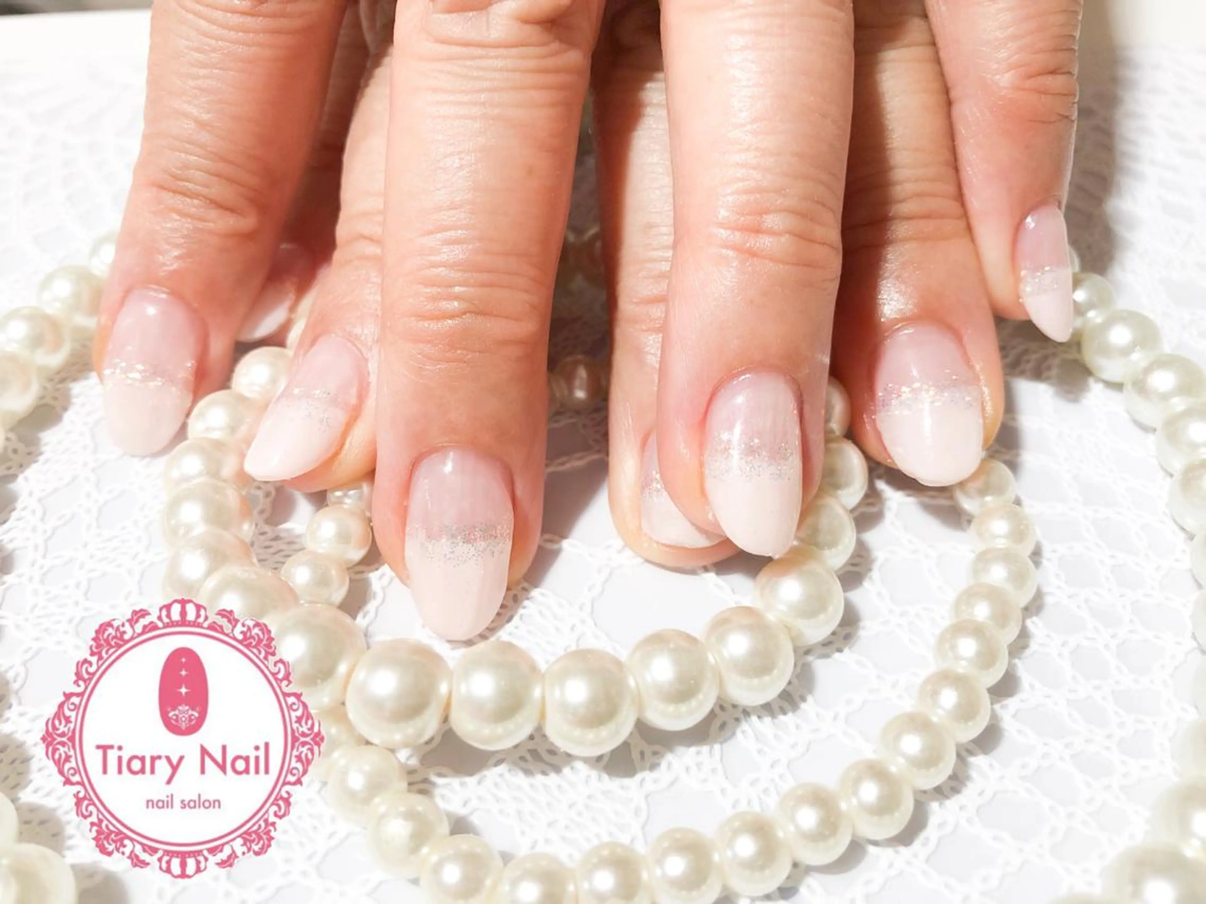 ネイル tiarynail K Kのネイルデザイン