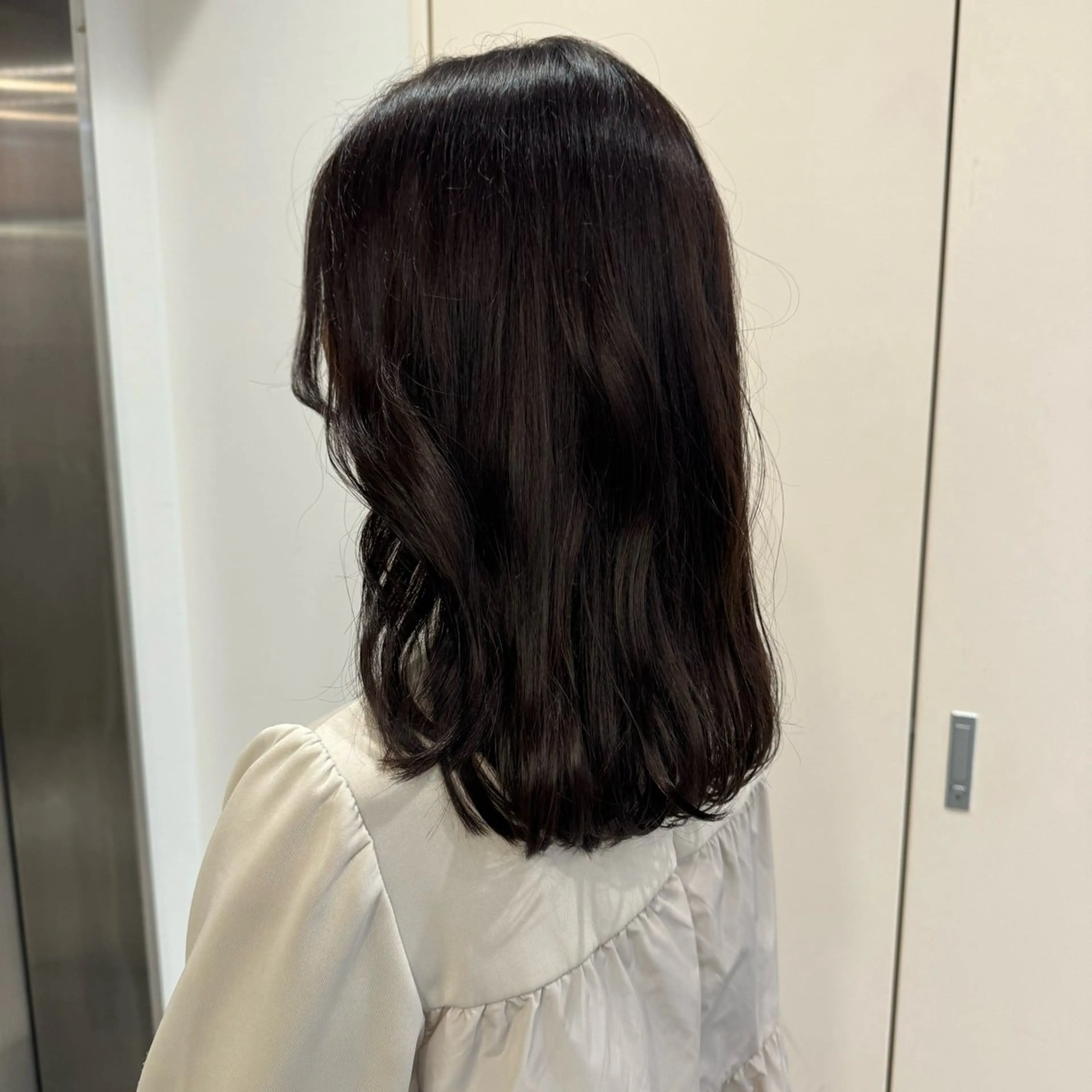 セミロング カラー カット ヘアカラー 松木 花鈴のヘアスタイル