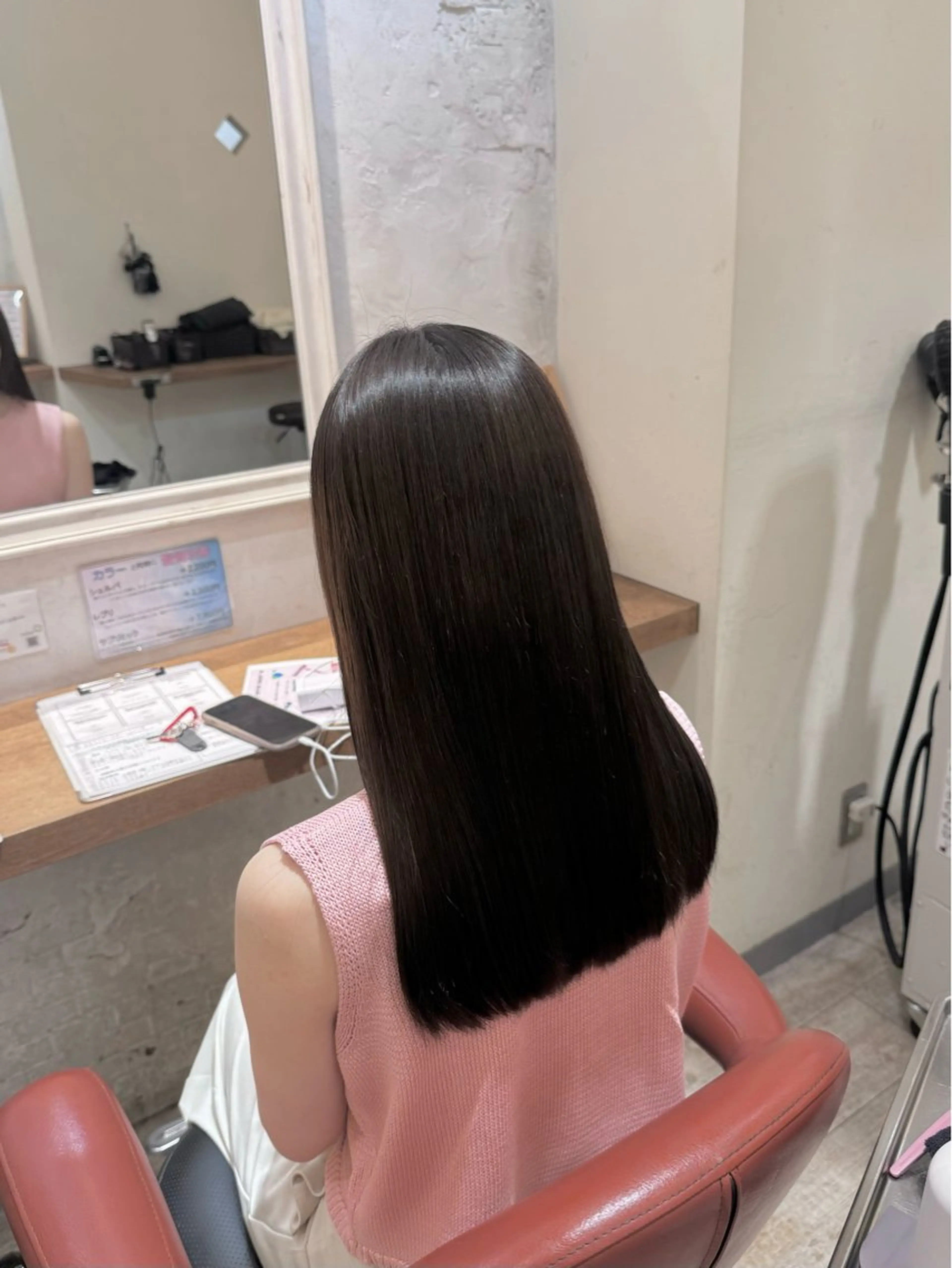 セミロング 縮毛矯正 🐈‍⬛ ibuのヘアスタイル