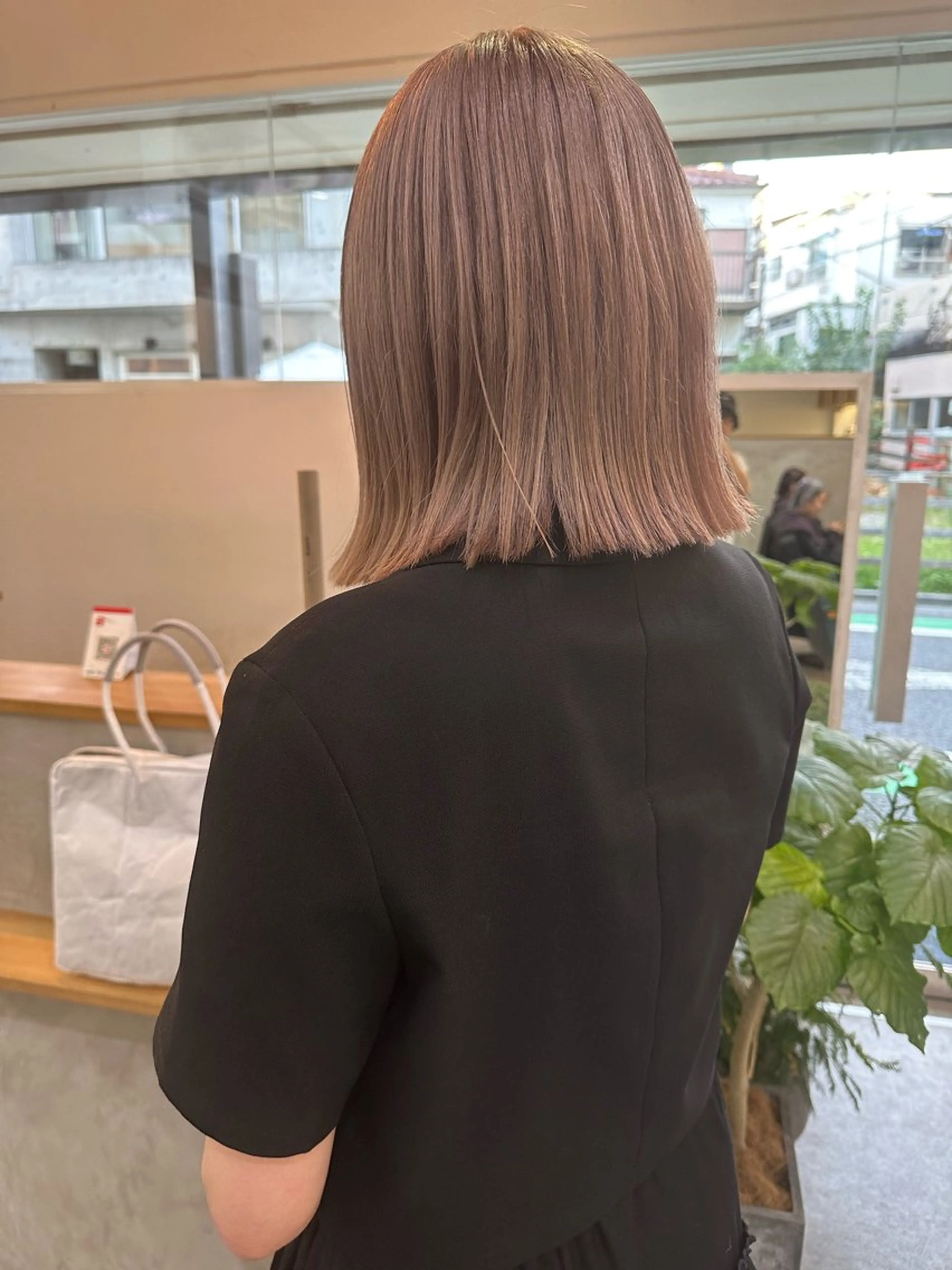 ショート カラー ベージュカラー ミルクティーベージュ カット ヘアカラー トリートメント 森貴裕/ベージュ/ パーマ/オリーブのヘアスタイル