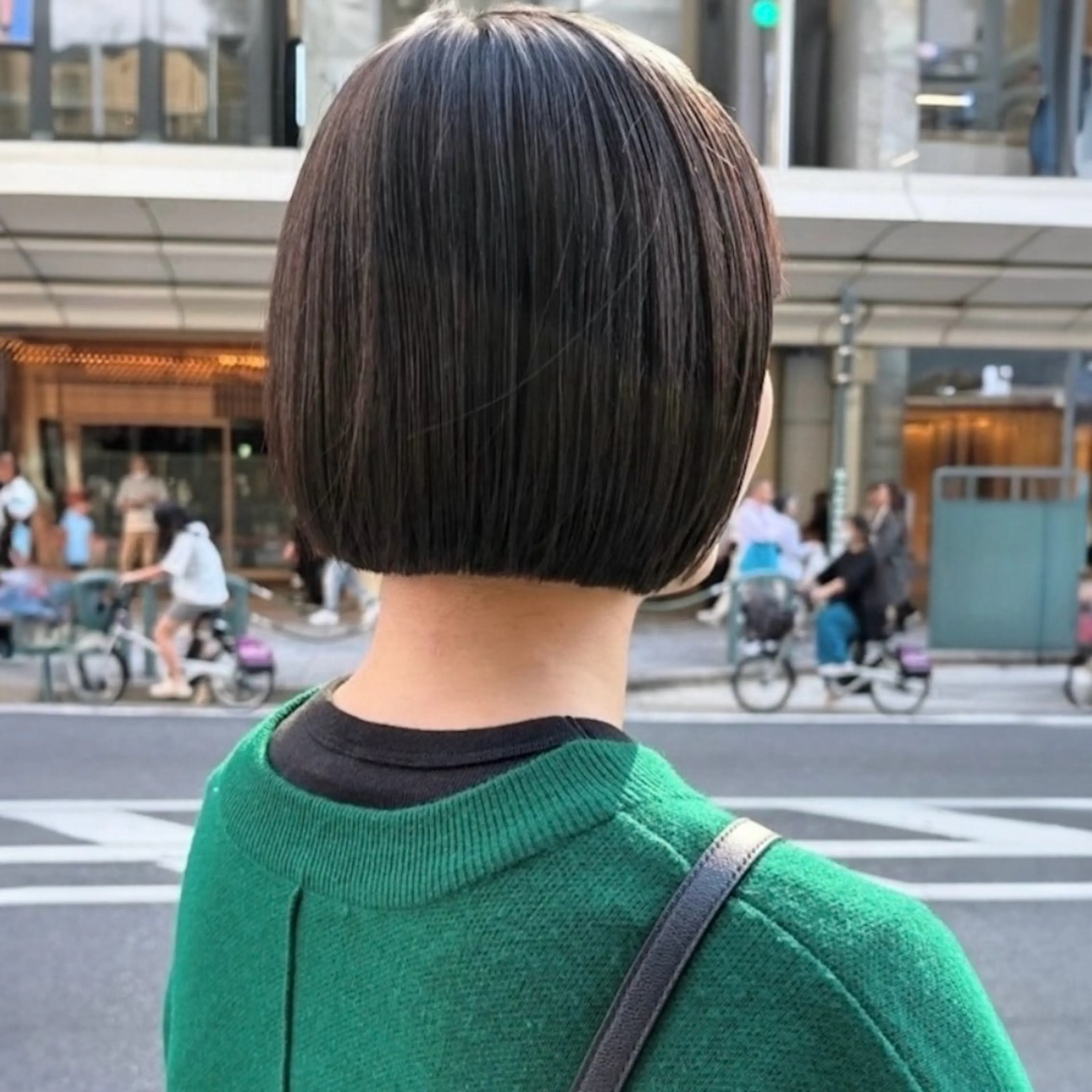 ショート カラー ベージュカラー ブリーチ ブロンド ハイトーンカラー ミルクティーベージュ カット トリートメント 清水優/ボブ似合わせ /顔周りカットのヘアスタイル