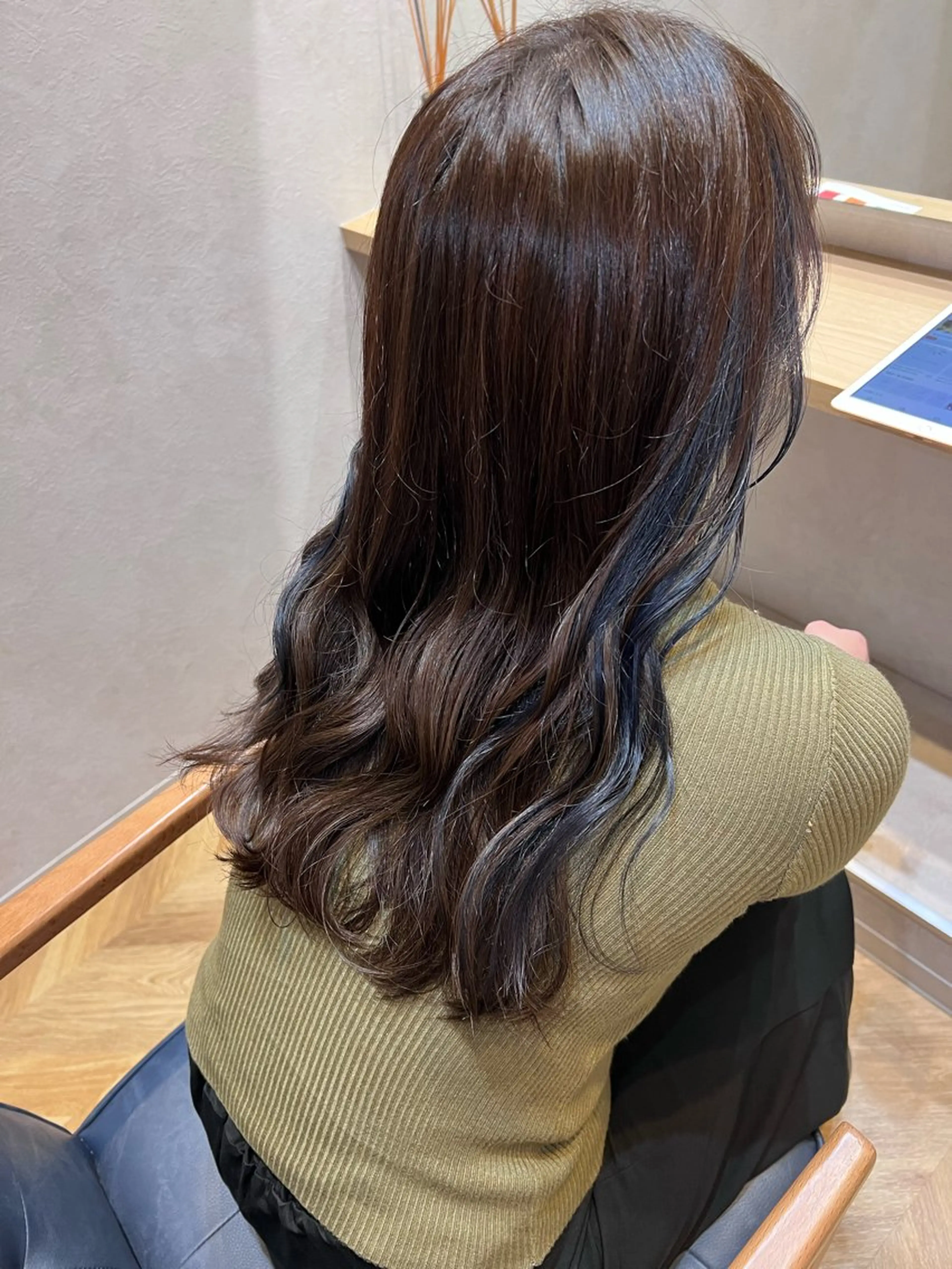 ロング カラー ブルーカラー グレージュ ラベンダーカラー ラベンダーグレージュ ラベンダーグレー "今"だけでない美髪 KOTOMIのヘアスタイル