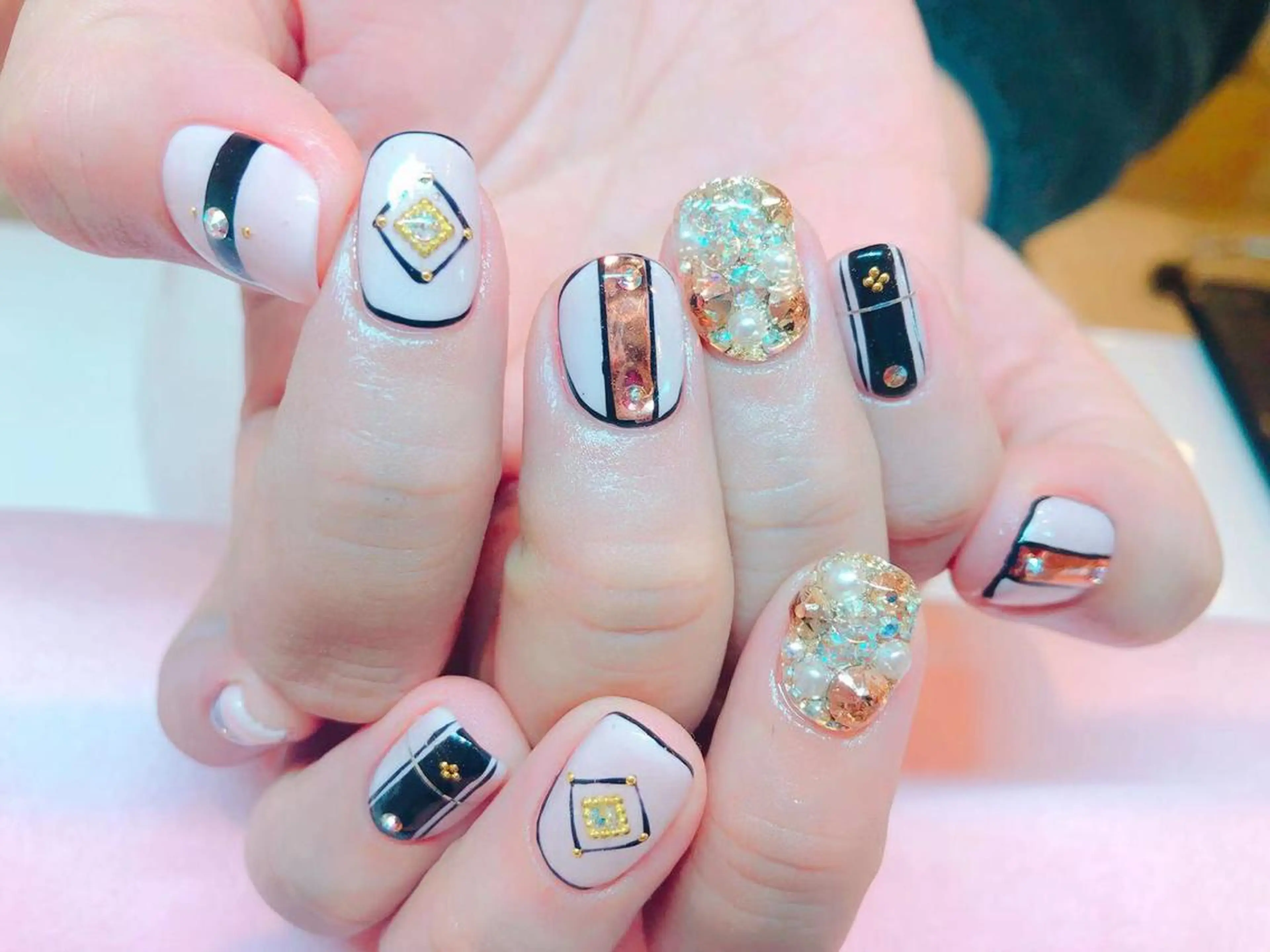 ネイル エムズ エムズのマツエク・マツパデザイン