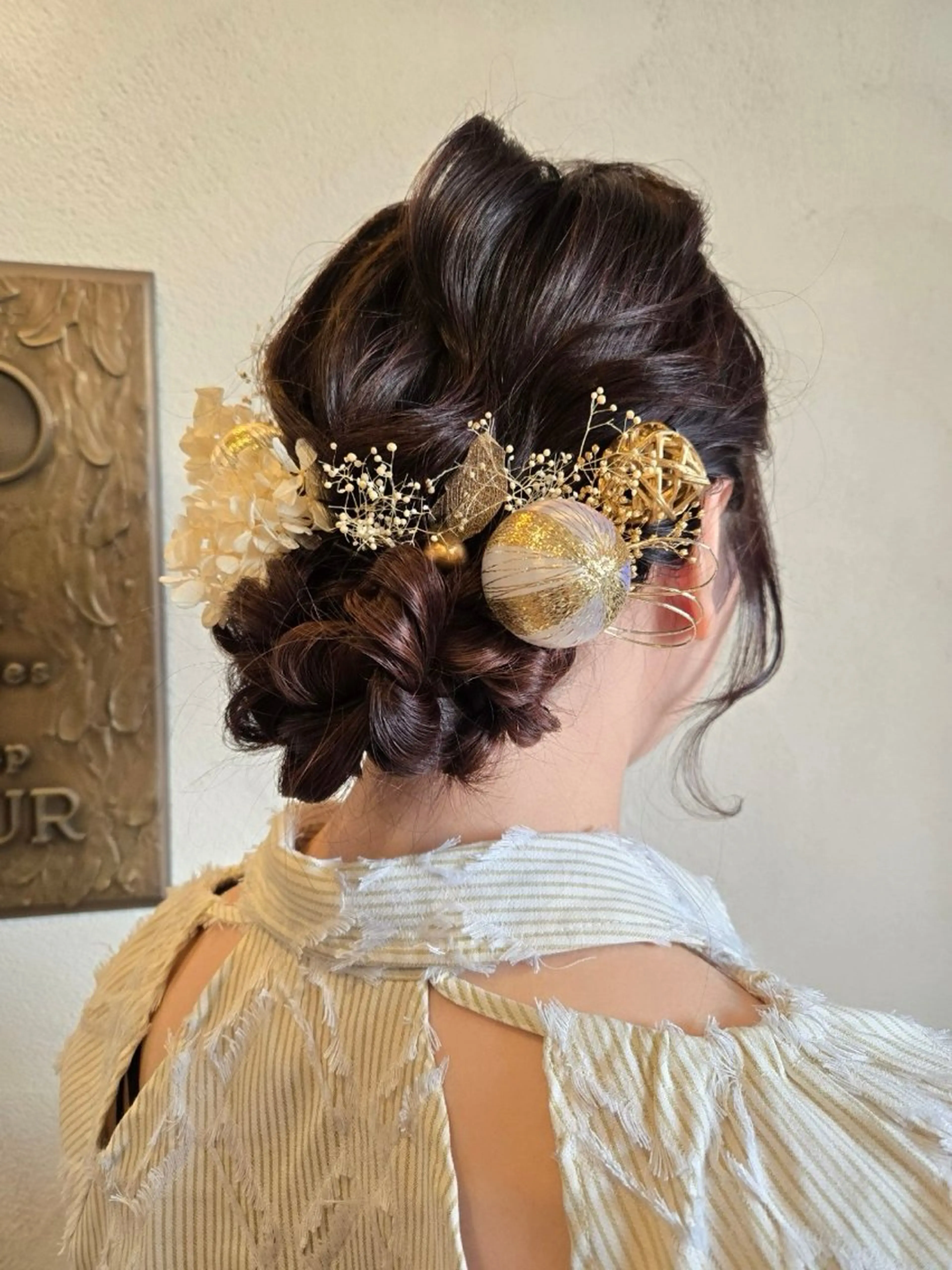 セミロング ヘアアレンジ 成人式 COEUR所属・山下 襟華のヘアスタイル
