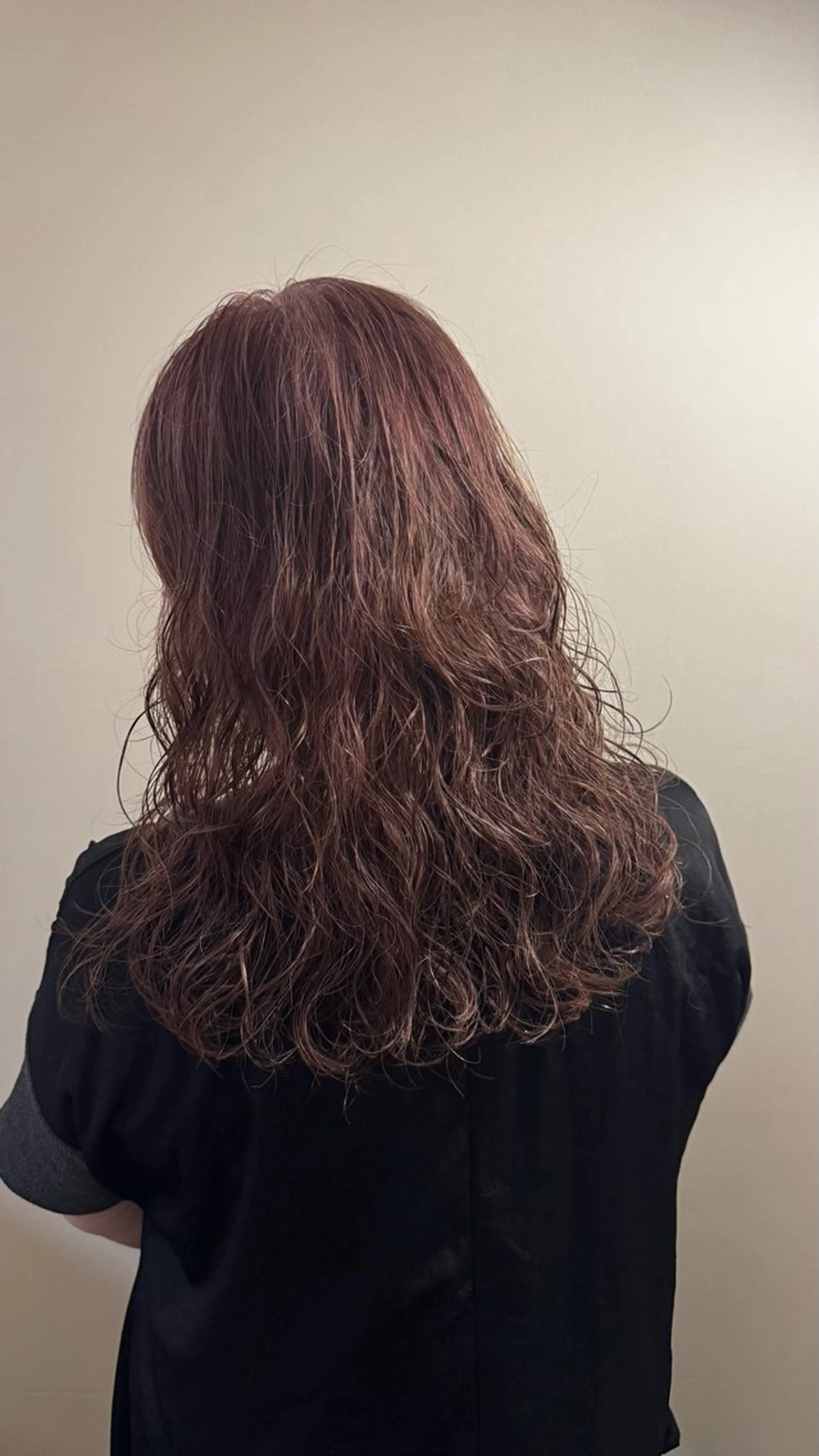 パーマ ピエドプール NINAのヘアスタイル