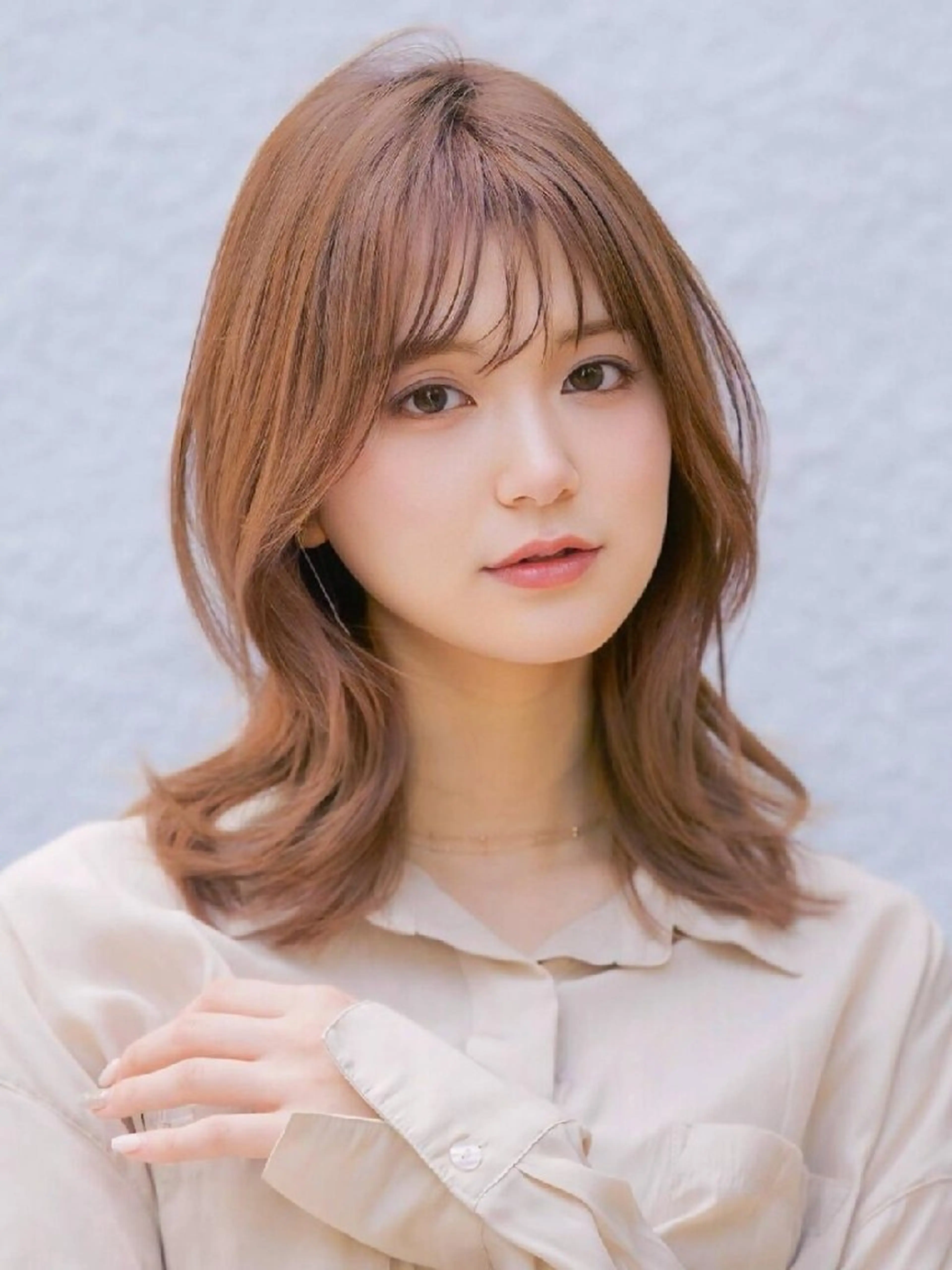 ミディアム カラー 吉本 敬のヘアスタイル
