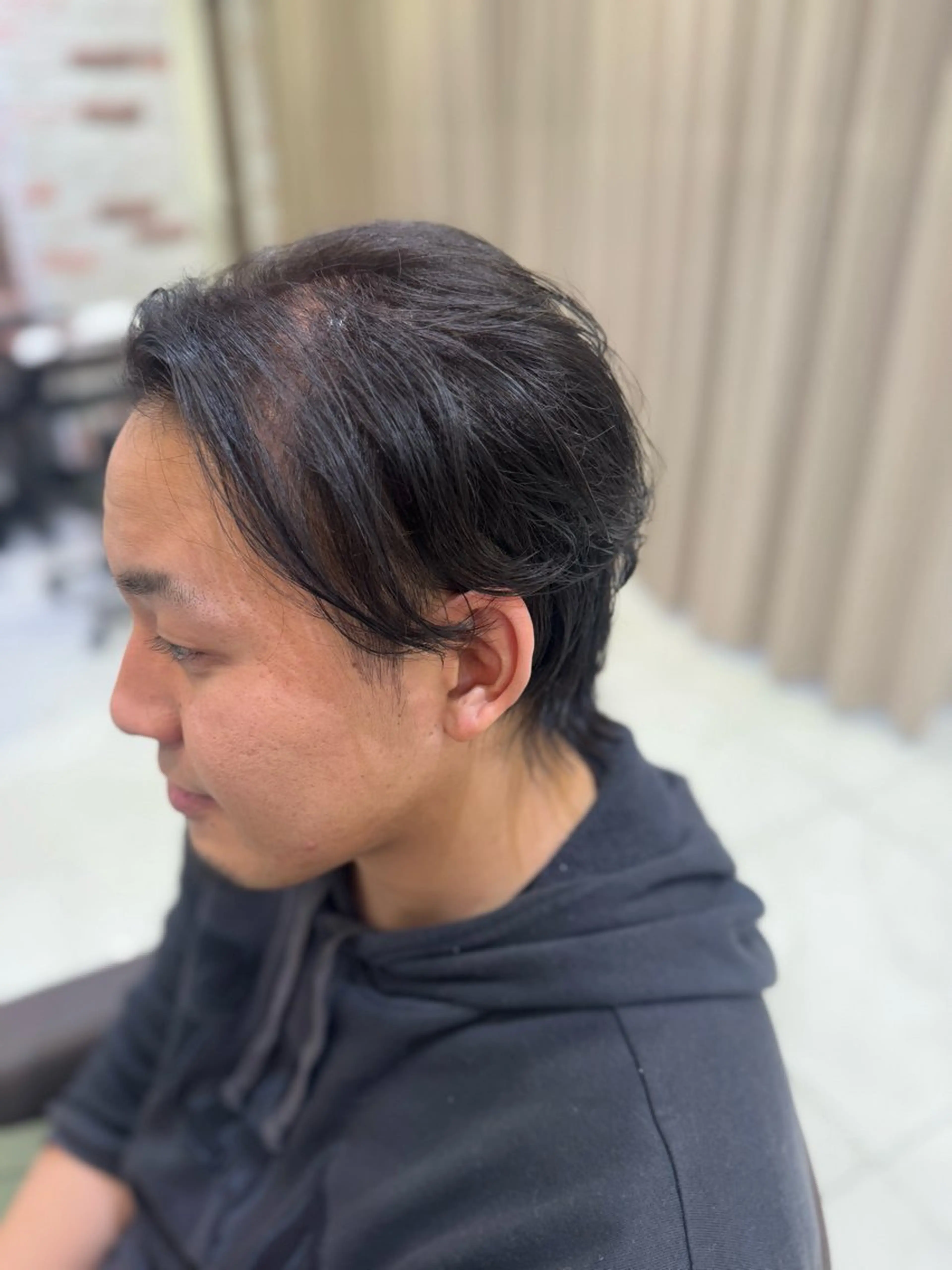 ショート カラー メンズ センターパート マンバンヘア ツーブロック 黒髪 🕯コバ/レイヤー/ 透明感/縮毛🕯のヘアスタイル