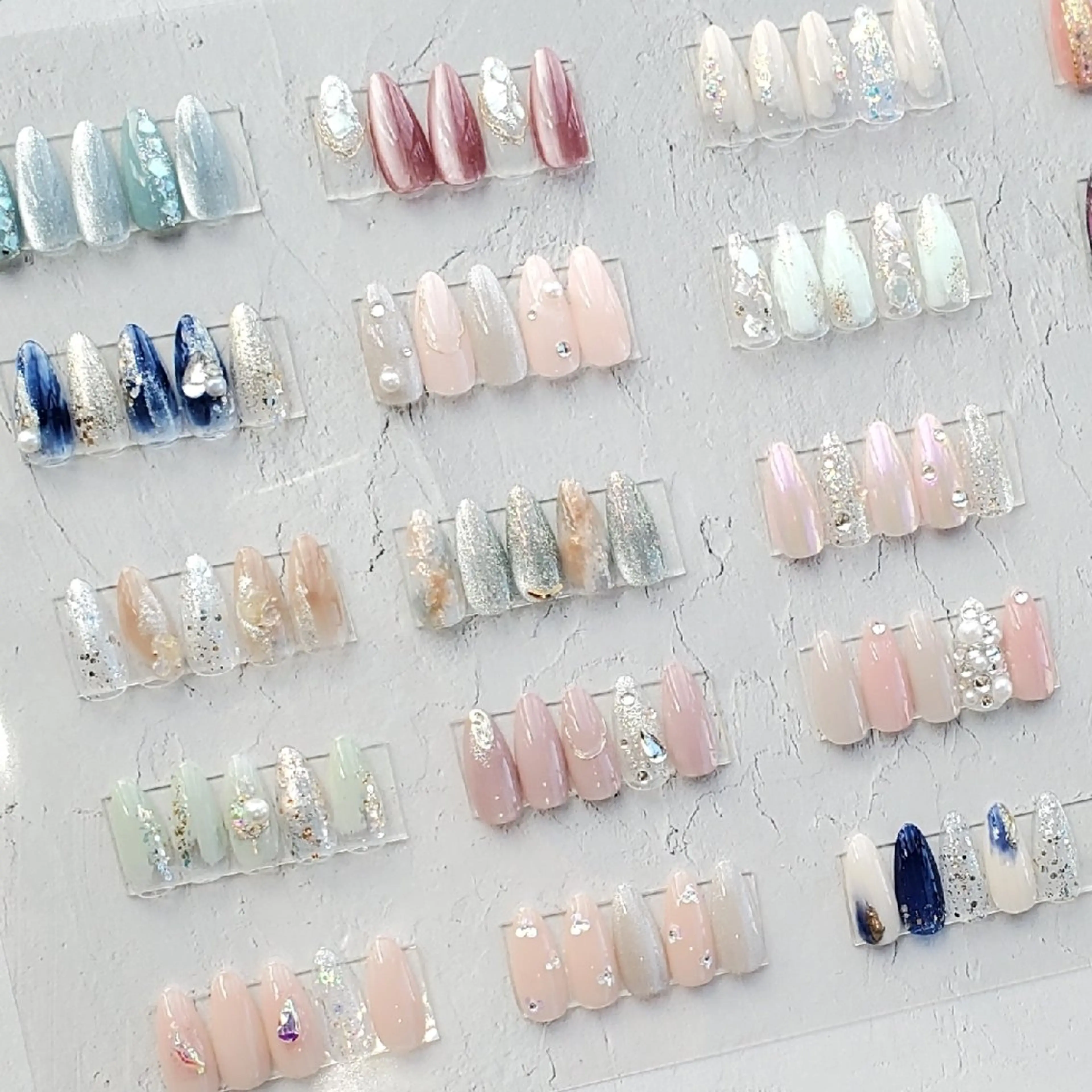 ネイル NOIR所属・NOIR 長谷川のネイルデザイン