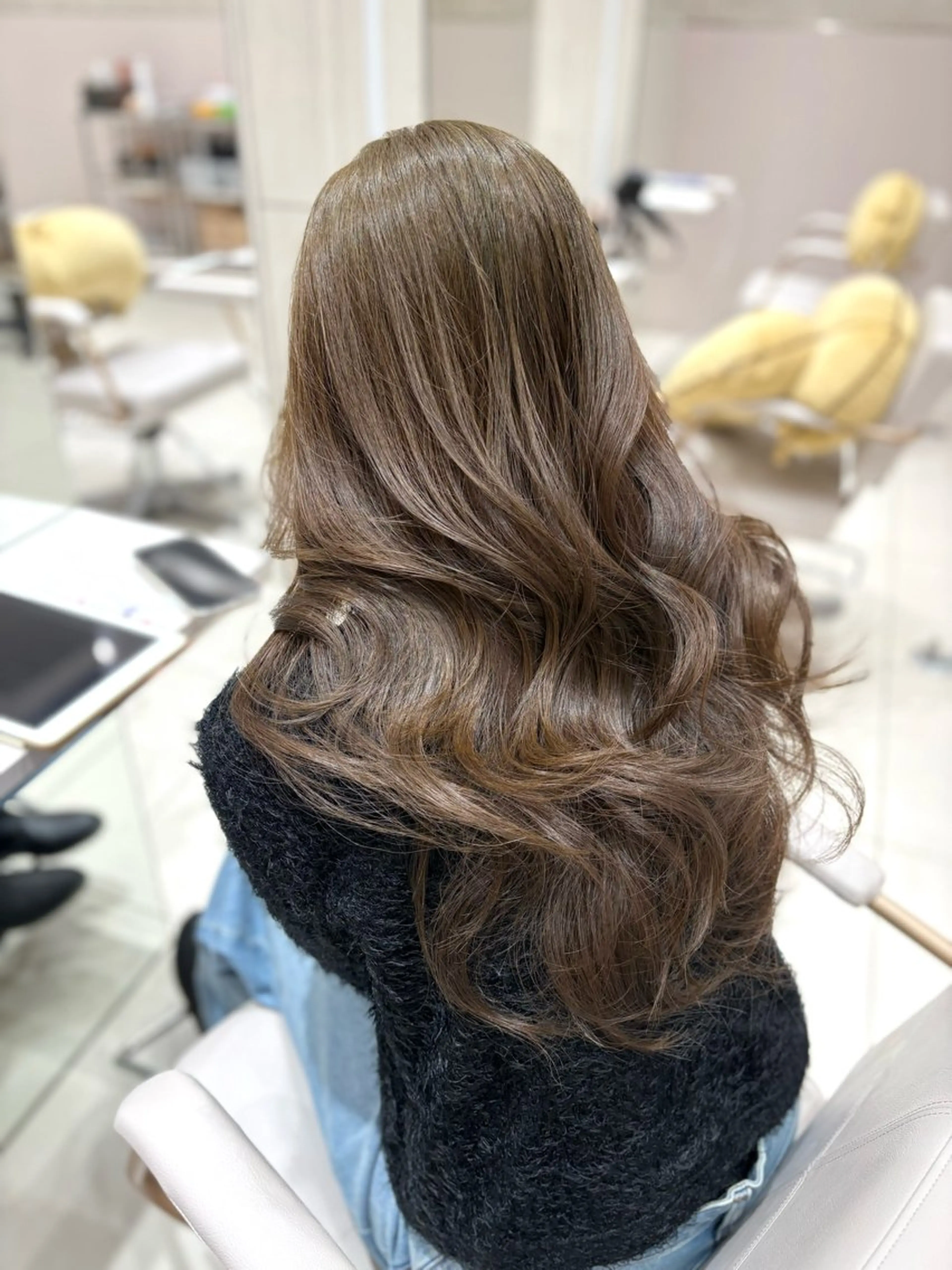 ロング カラー ベージュカラー オリーブベージュ ヘアカラー 銀座/オリーブ/ 透明感カラー✨りくのヘアスタイル