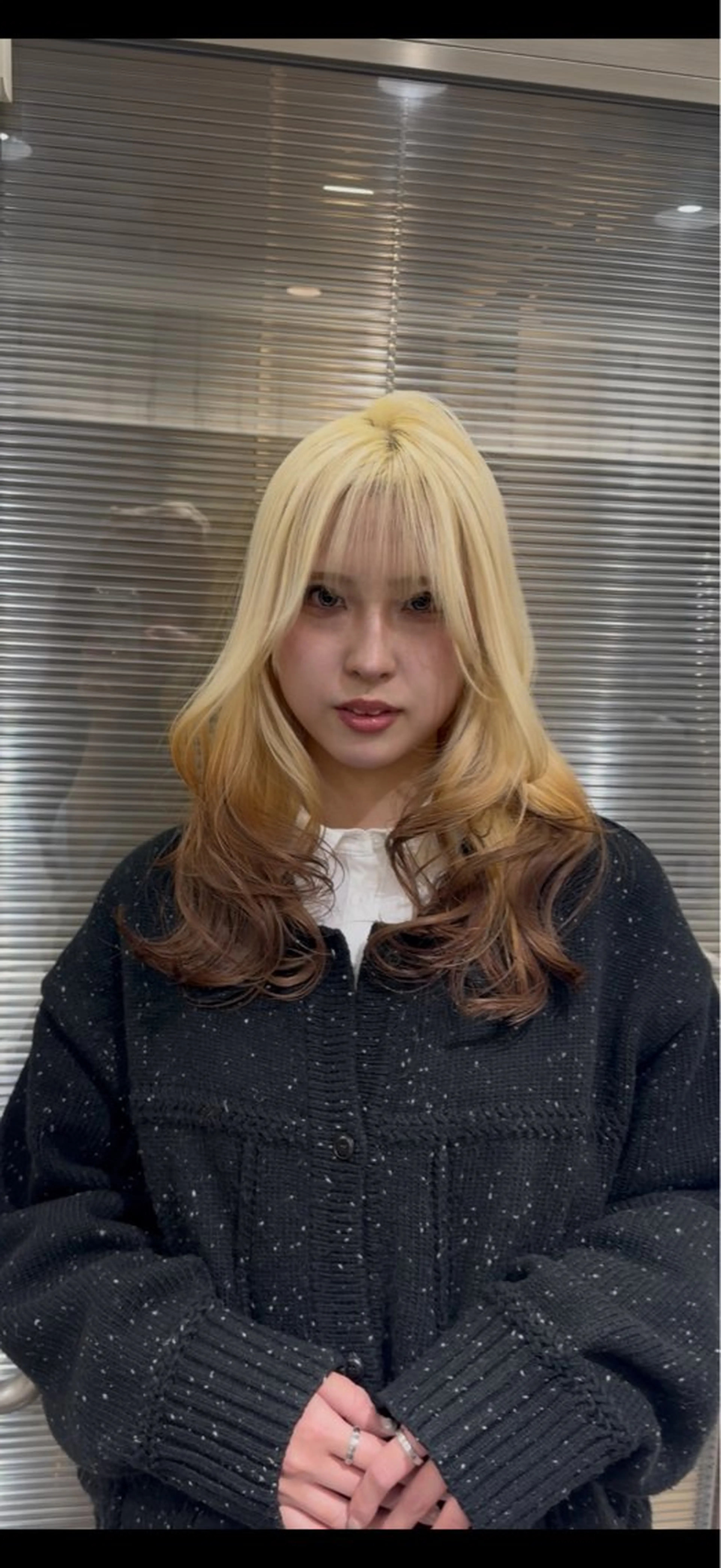 セミロング カラー ヘアセット 顔周り/透明感/銀座 🩵りのせのヘアスタイル