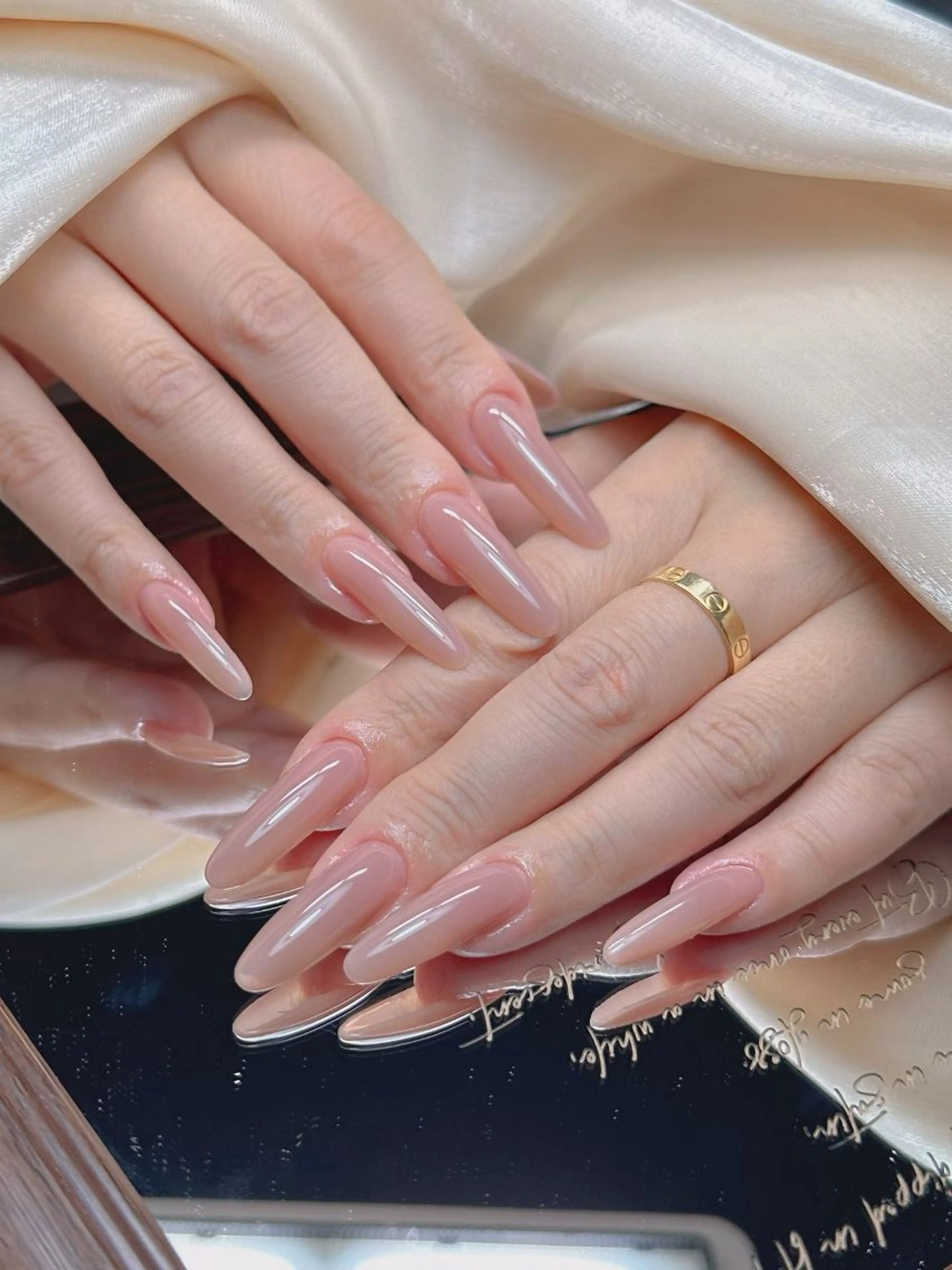 ネイル コウ ロのネイルデザイン