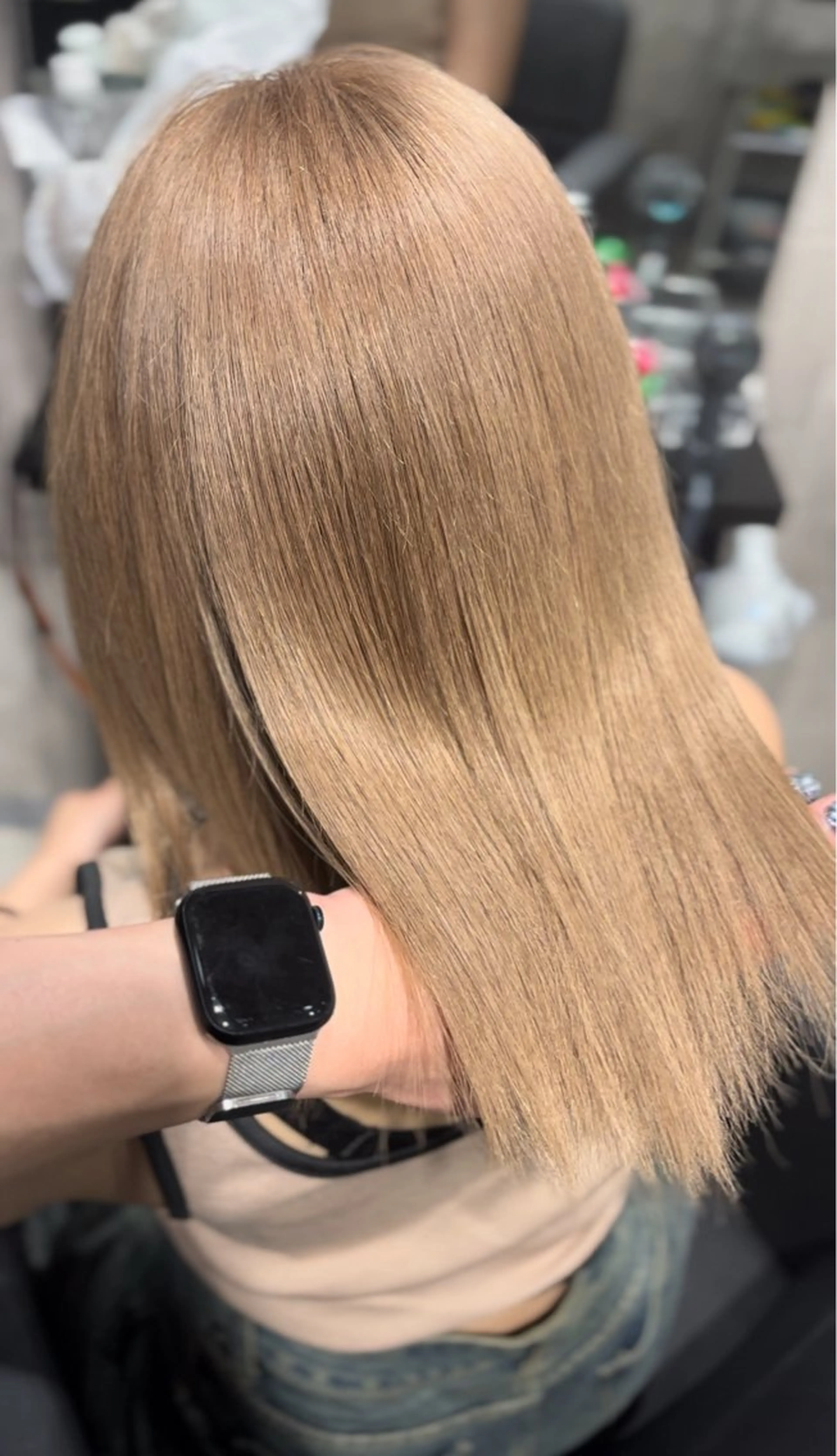 ミディアム カラー ベージュカラー ミルクティーベージュ カット ヘアカラー トリートメント _white【京橋店】所属・_WHITE / KENTOのヘアスタイル