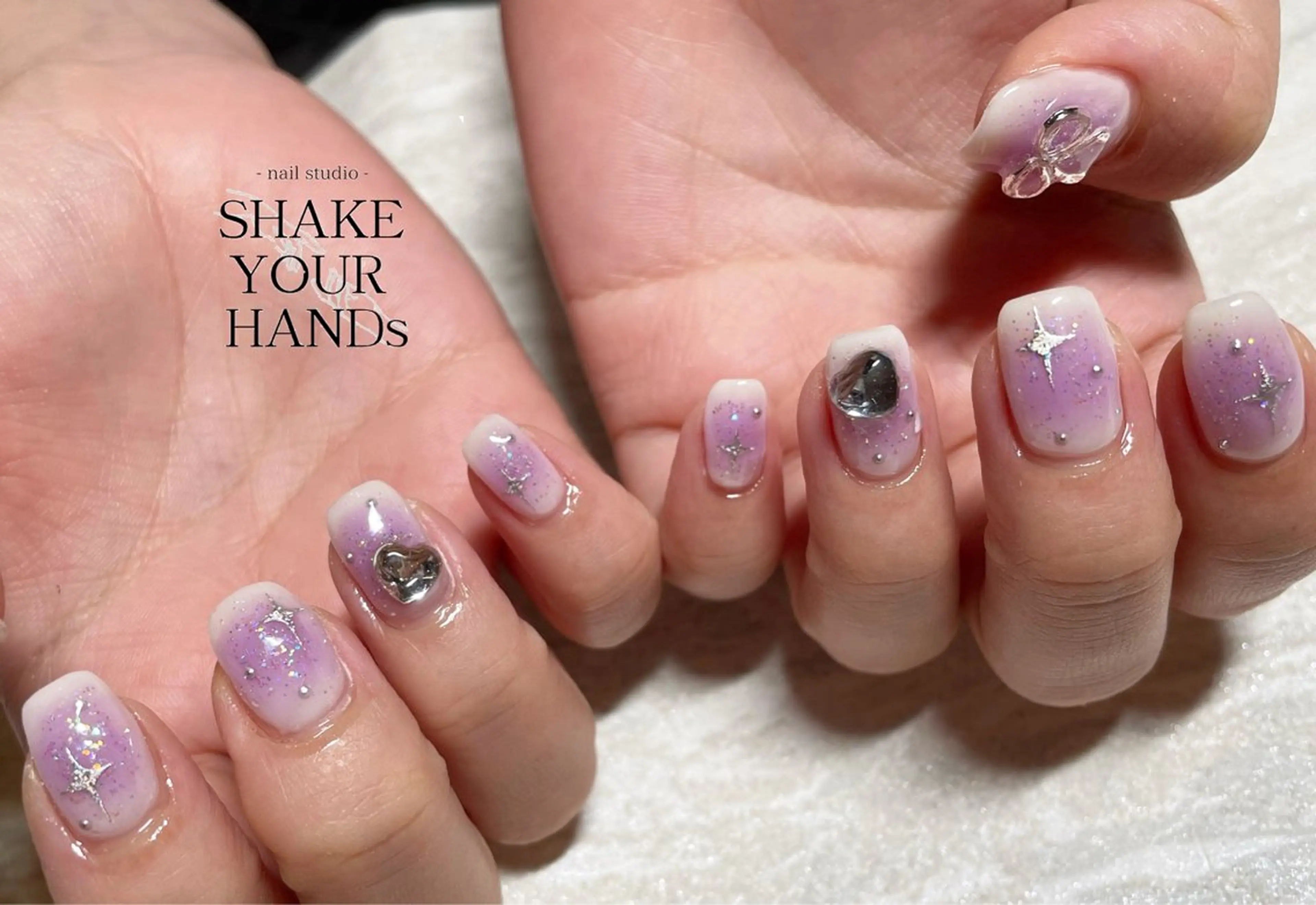 ネイル ハンドネイル ネイルスタジオ シェイクユアハンズのネイルデザイン