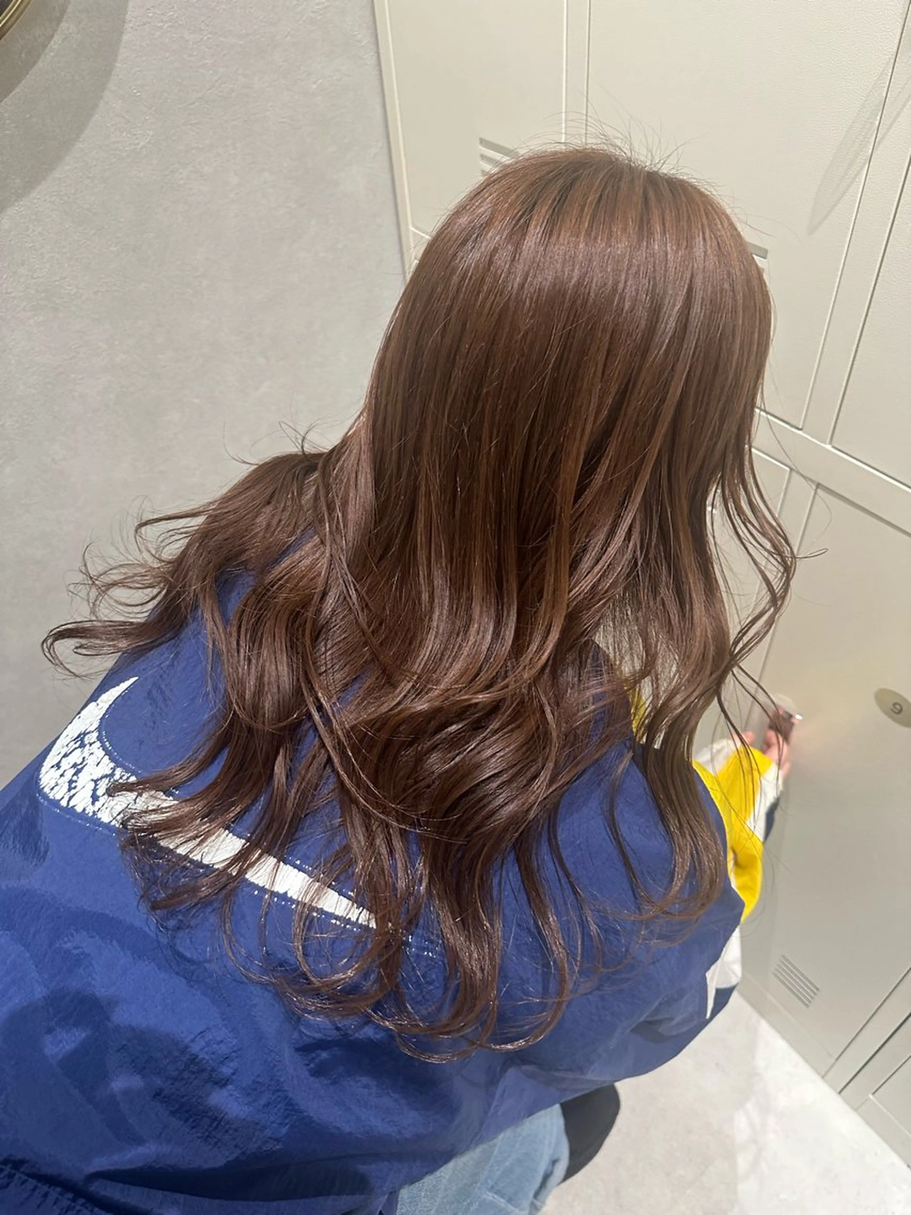 セミロング カット ヘアカラー トリートメント 小寺 唯希のヘアスタイル