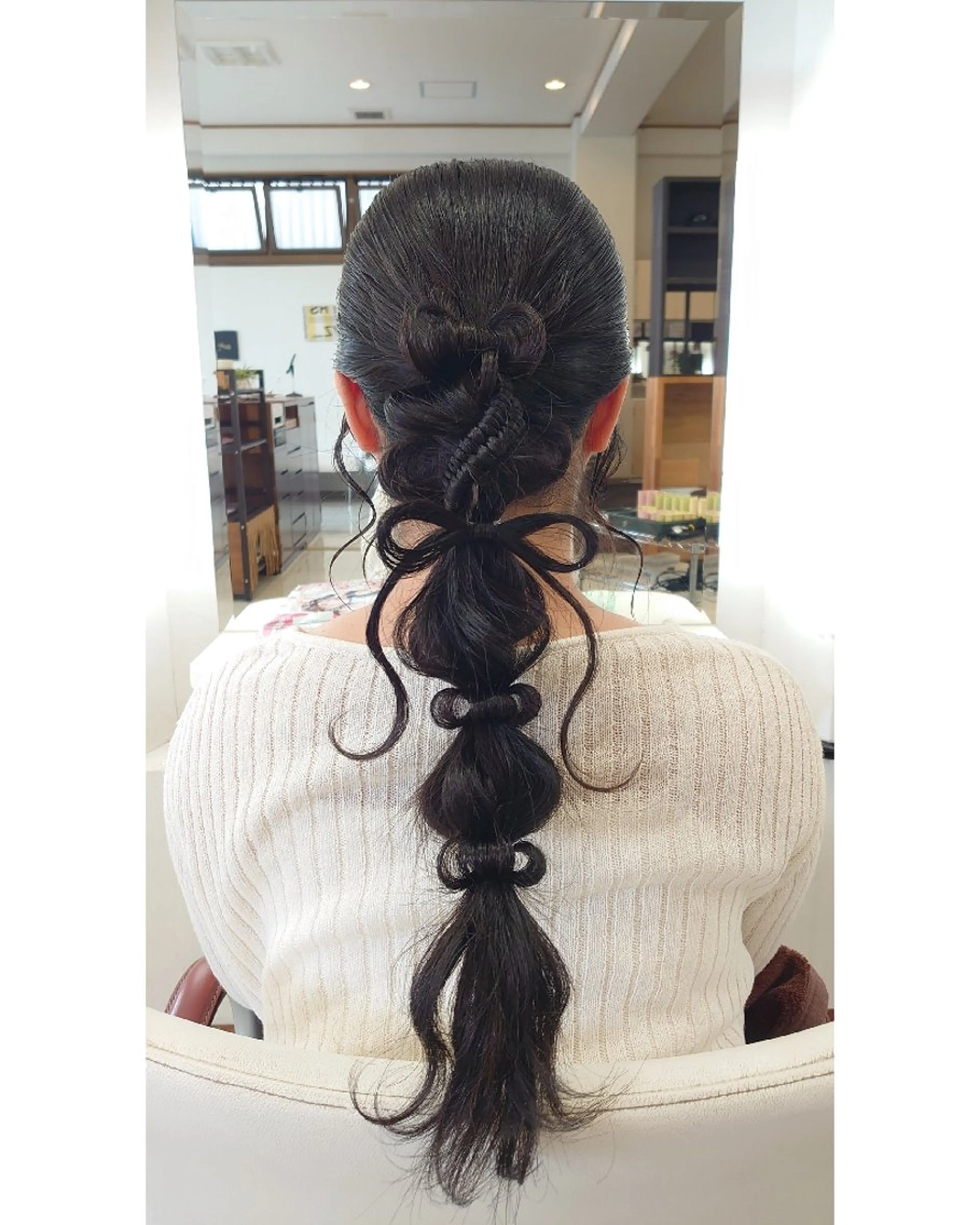 ロング ヘアアレンジ ポニーテール ロング ヘアセット ｷﾝｼﾞｮｳ ｴﾅﾐのヘアスタイル