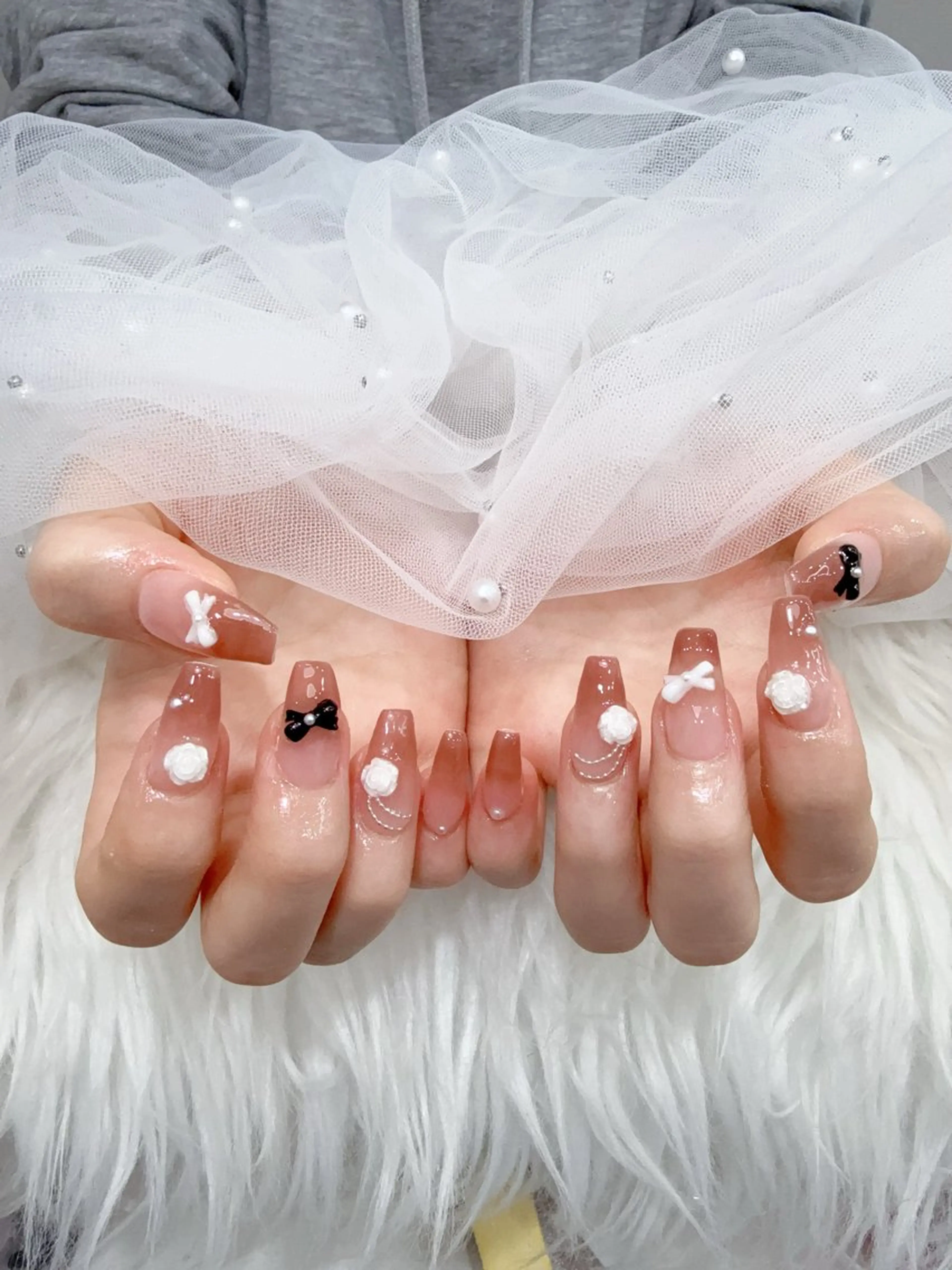 ネイル フットネイル ジェルネイル キラキラネイル マグネットネイル 持ち込み Diamond  Salon所属・Hain Hainのネイルデザイン