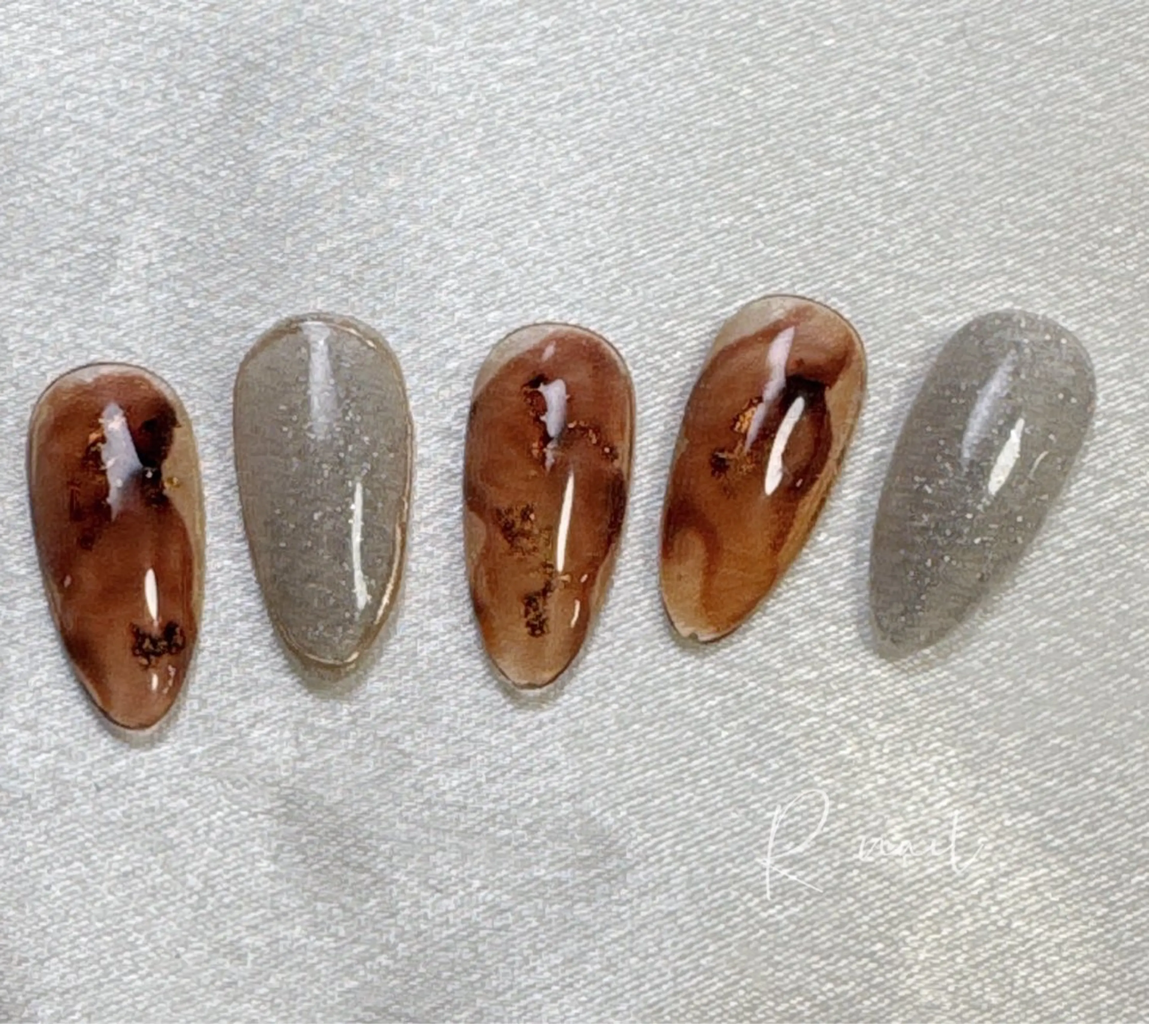 ネイル ハンドネイル 太田 汐音のネイルデザイン